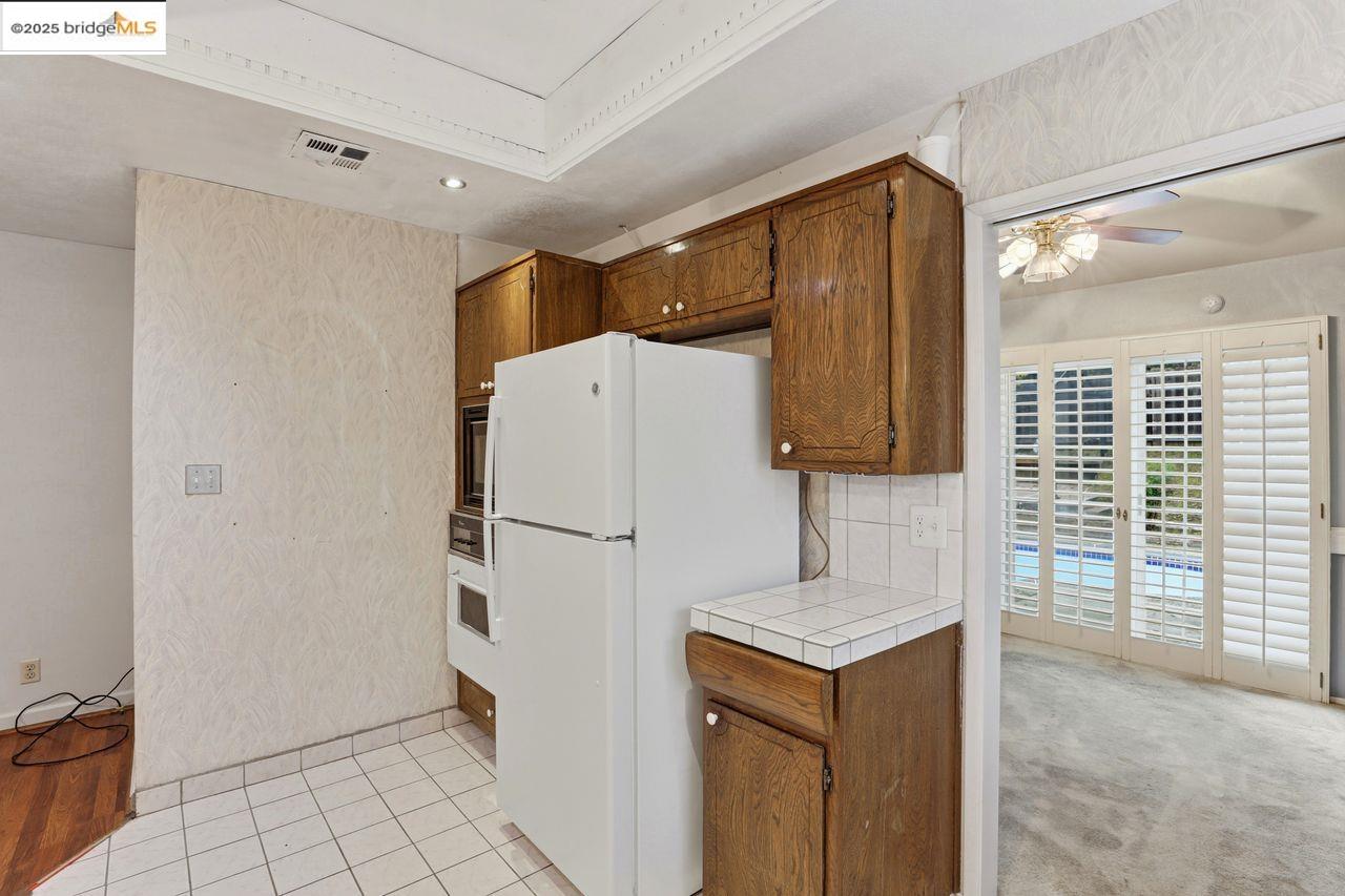 Detail Gallery Image 17 of 36 For 3239 W Creek, Stockton,  CA 95209 - 3 Beds | 2 Baths