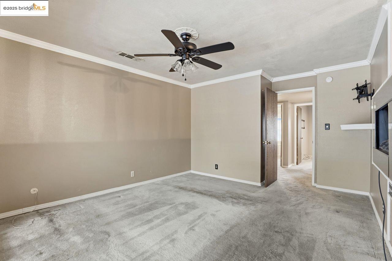 Detail Gallery Image 22 of 36 For 3239 W Creek, Stockton,  CA 95209 - 3 Beds | 2 Baths