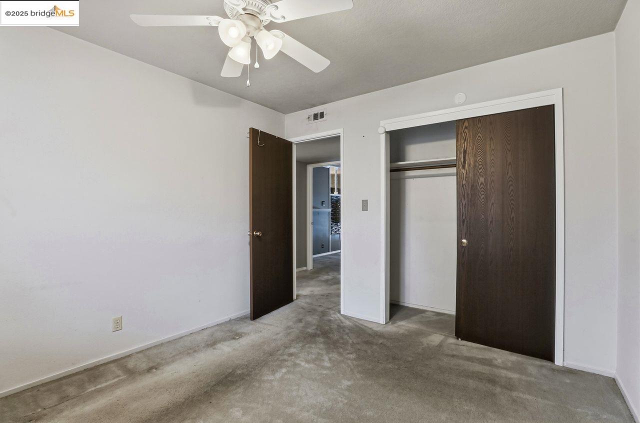 Detail Gallery Image 24 of 36 For 3239 W Creek, Stockton,  CA 95209 - 3 Beds | 2 Baths