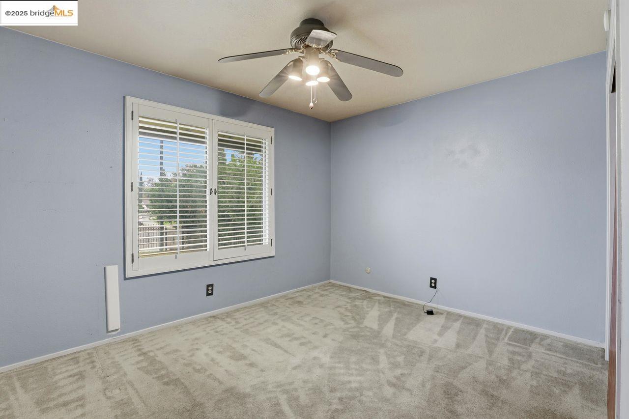 Detail Gallery Image 25 of 36 For 3239 W Creek, Stockton,  CA 95209 - 3 Beds | 2 Baths