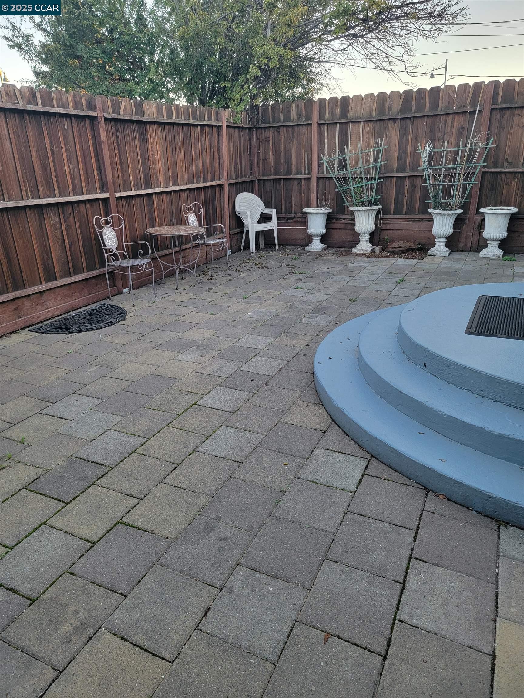 Detail Gallery Image 4 of 22 For 2717 21st St, San Pablo,  CA 94806 - 4 Beds | 2 Baths