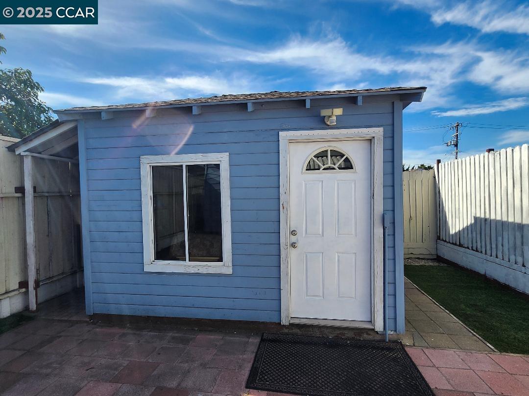 Detail Gallery Image 7 of 22 For 2717 21st St, San Pablo,  CA 94806 - 4 Beds | 2 Baths