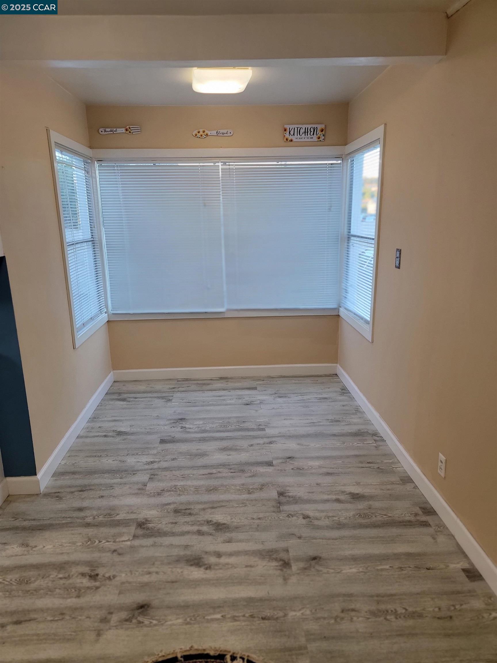 Detail Gallery Image 9 of 22 For 2717 21st St, San Pablo,  CA 94806 - 4 Beds | 2 Baths