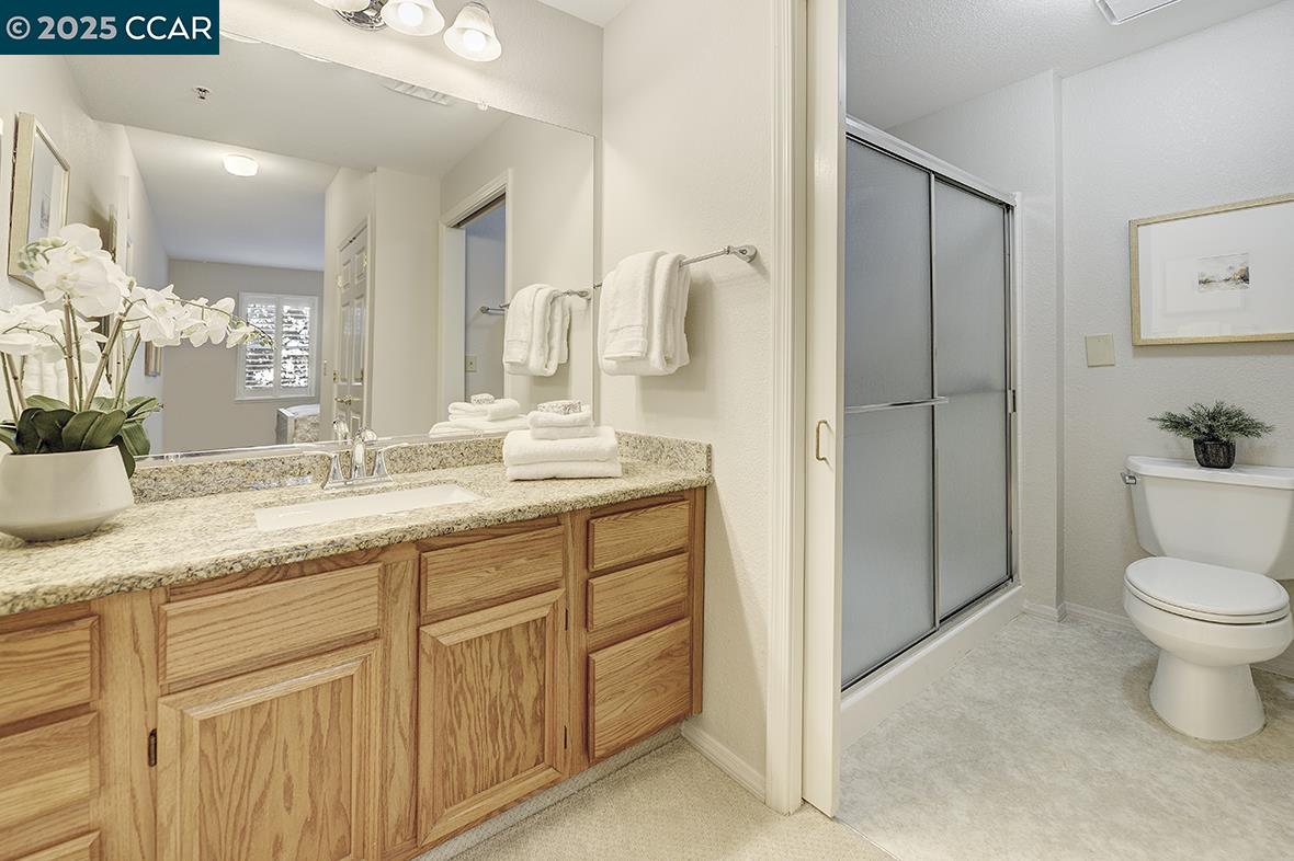 Detail Gallery Image 26 of 45 For 1860 Tice Creek Dr #1239,  Walnut Creek,  CA 94595 - 2 Beds | 2 Baths