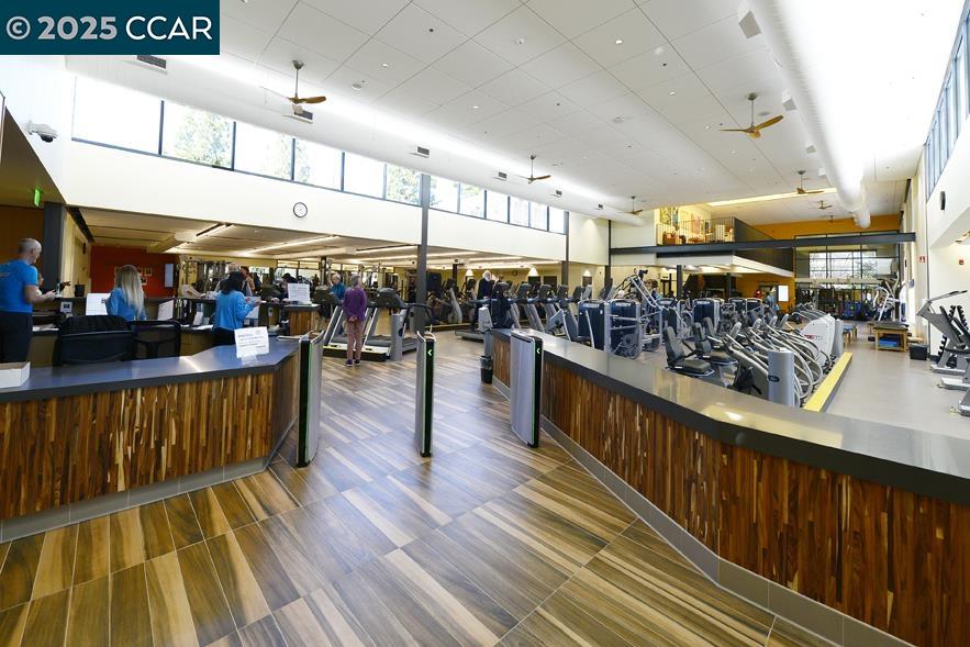 Detail Gallery Image 36 of 45 For 1860 Tice Creek Dr #1239,  Walnut Creek,  CA 94595 - 2 Beds | 2 Baths