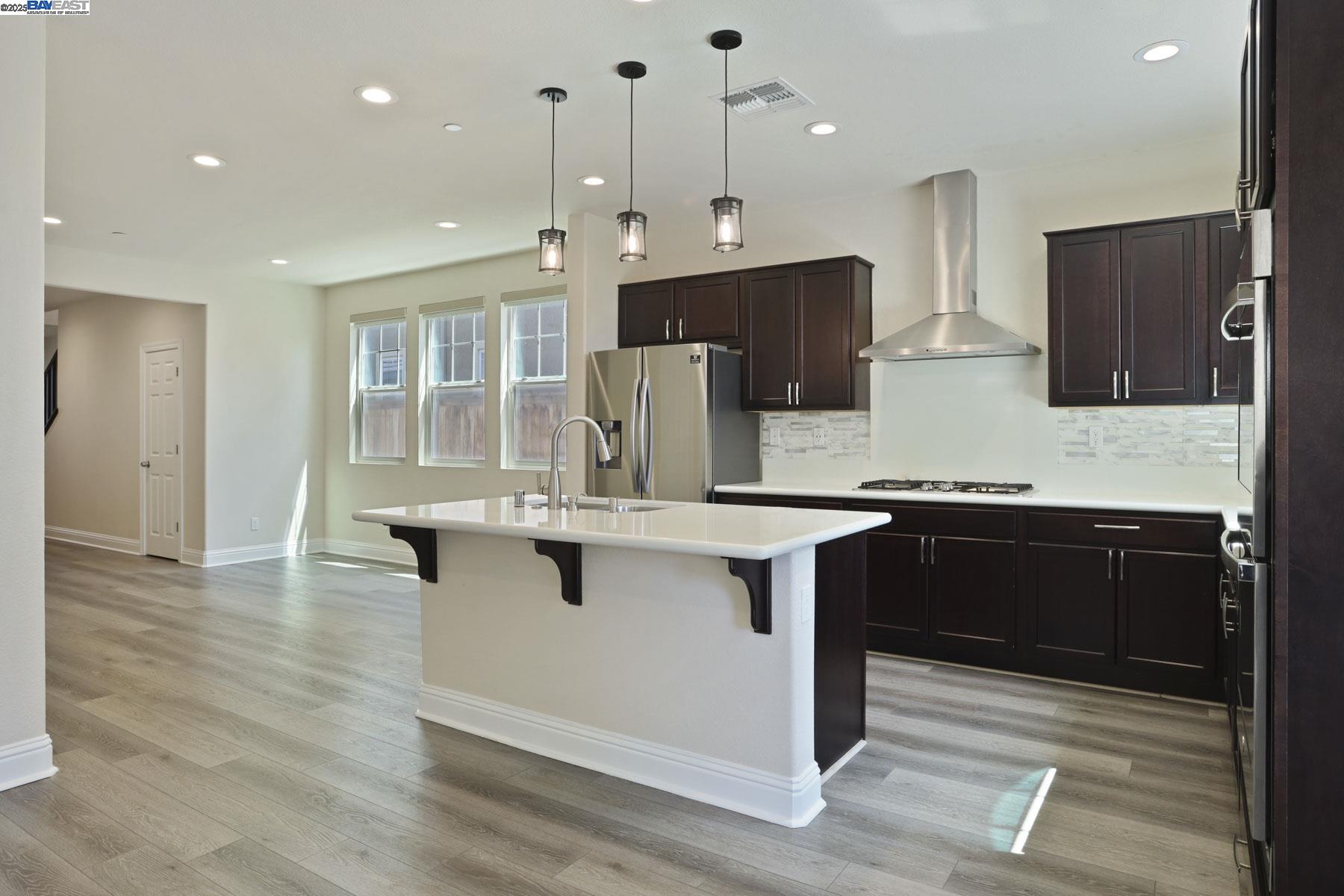 Detail Gallery Image 24 of 60 For 1503 S Oliveira Dr, Mountain House,  CA 95391 - 4 Beds | 3 Baths