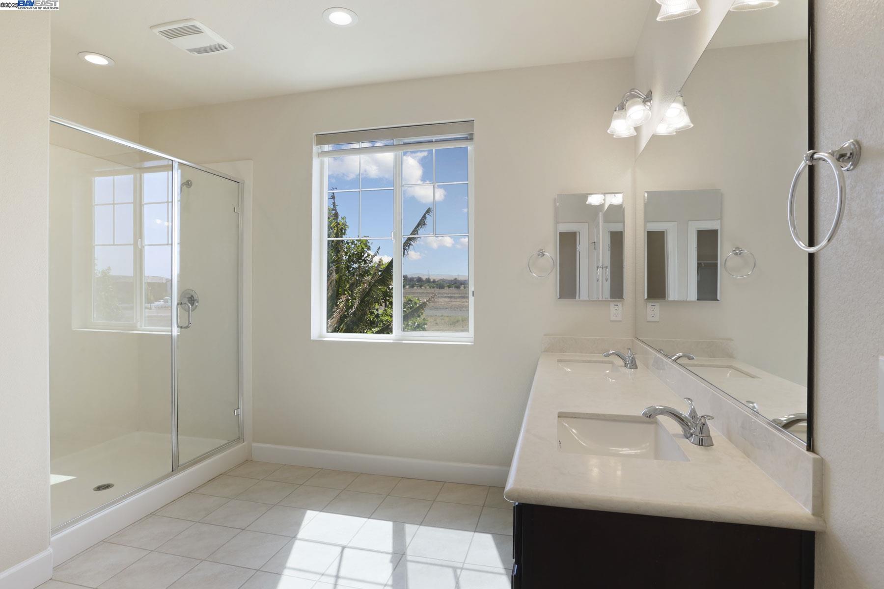 Detail Gallery Image 50 of 60 For 1503 S Oliveira Dr, Mountain House,  CA 95391 - 4 Beds | 3 Baths