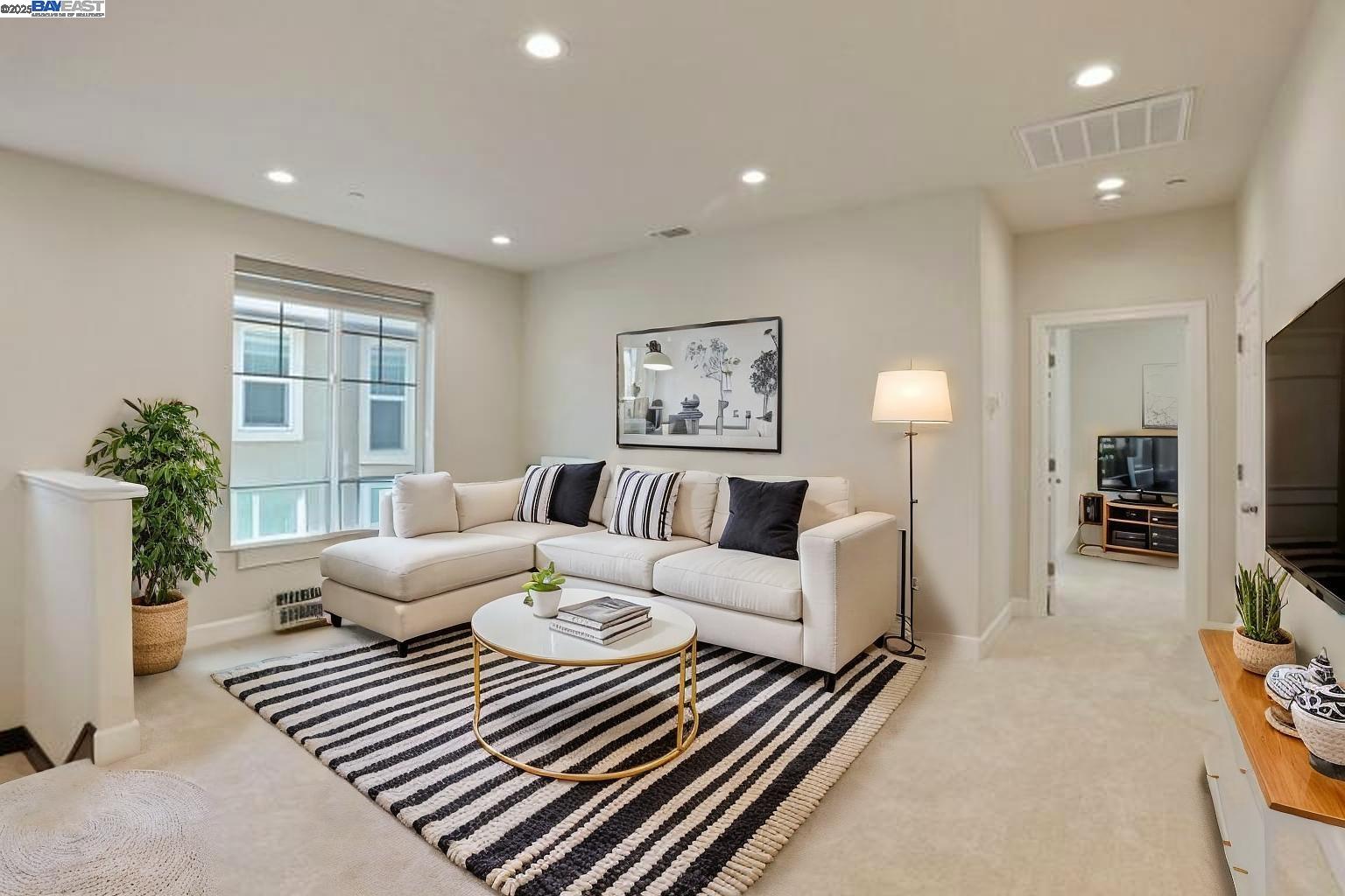 Detail Gallery Image 9 of 60 For 1503 S Oliveira Dr, Mountain House,  CA 95391 - 4 Beds | 3 Baths