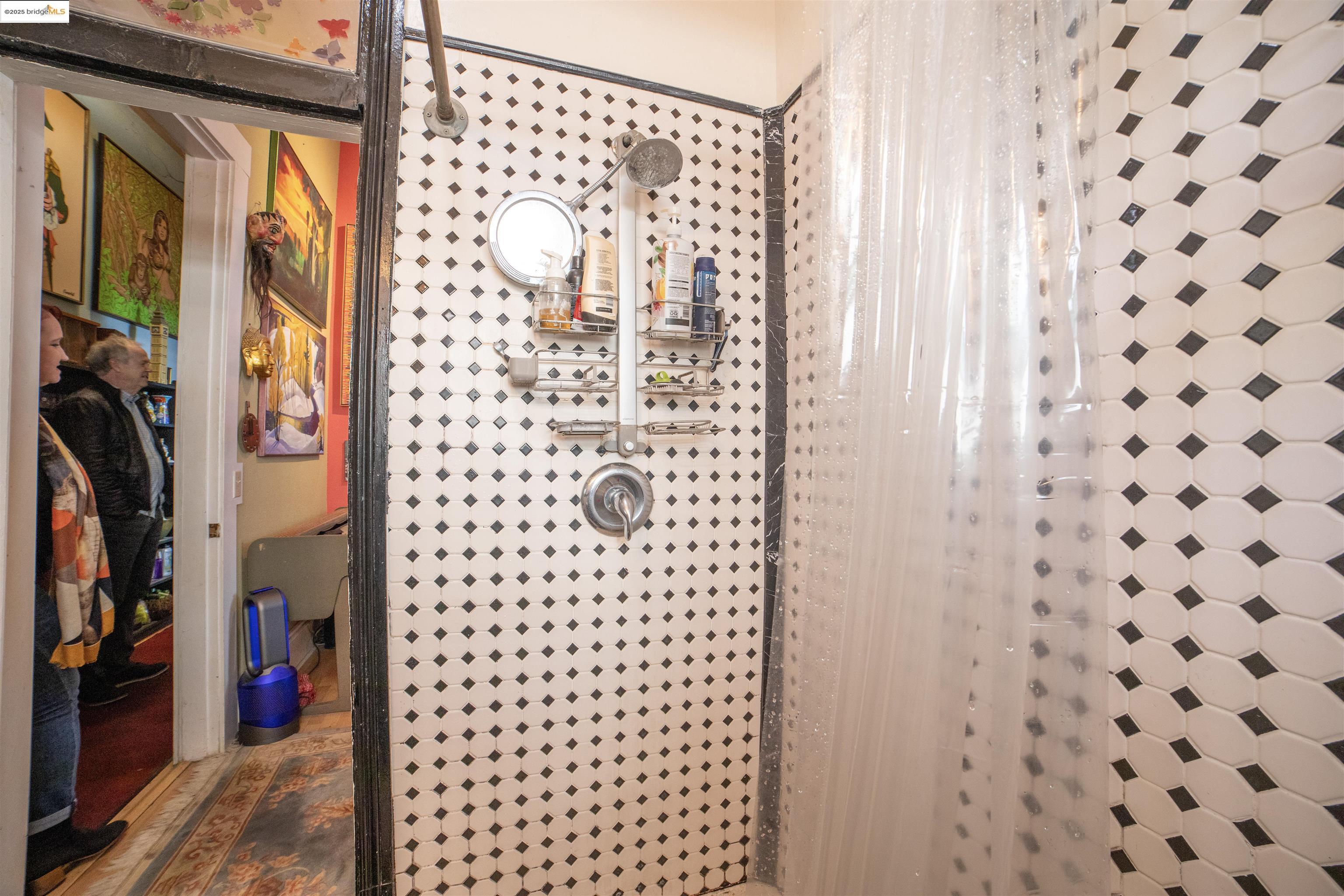 Detail Gallery Image 17 of 37 For 1009 Madison St, Oakland,  CA 94607 - – Beds | – Baths