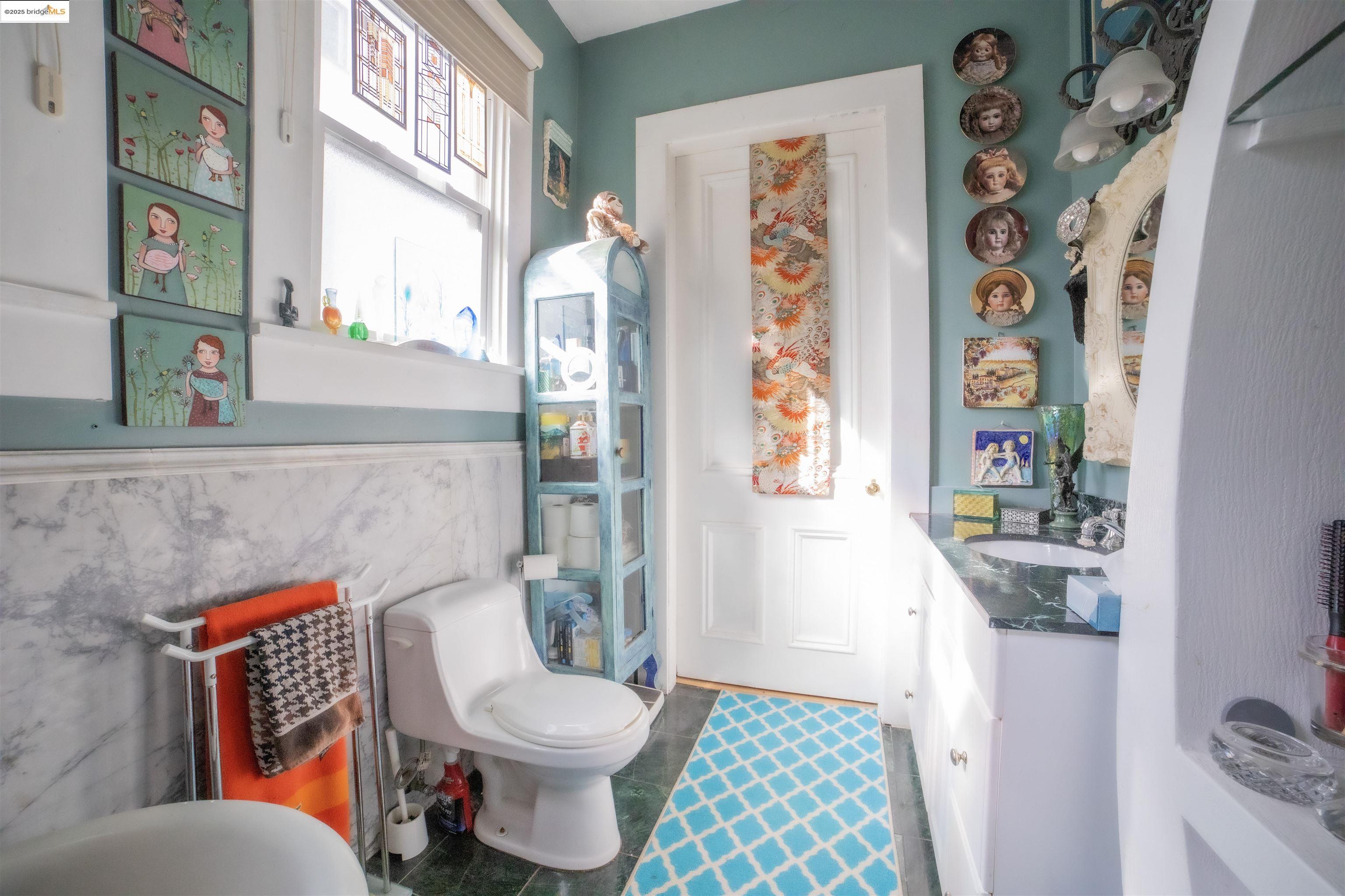 Detail Gallery Image 19 of 37 For 1009 Madison St, Oakland,  CA 94607 - – Beds | – Baths