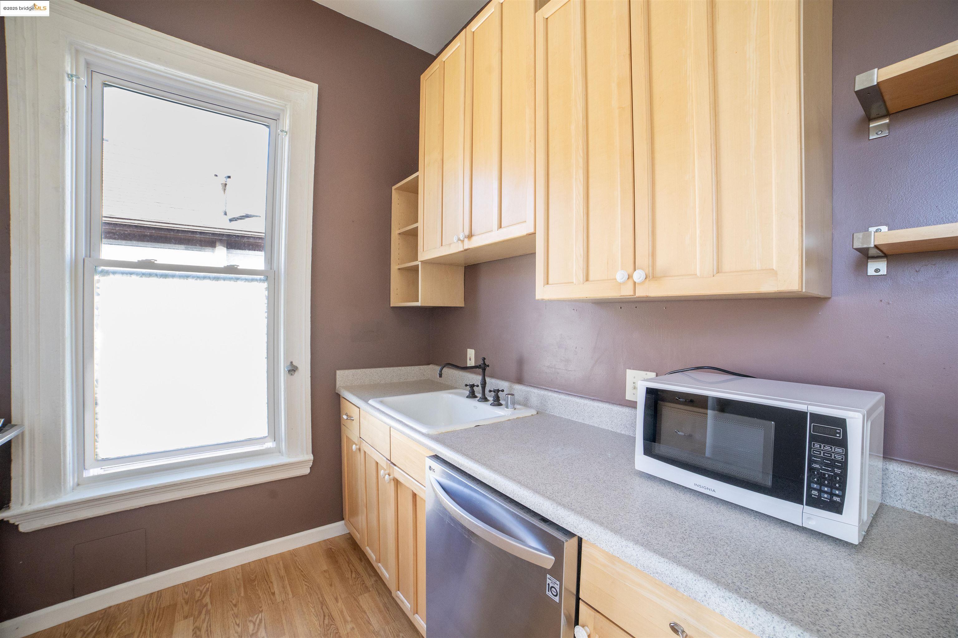 Detail Gallery Image 23 of 37 For 1009 Madison St, Oakland,  CA 94607 - – Beds | – Baths