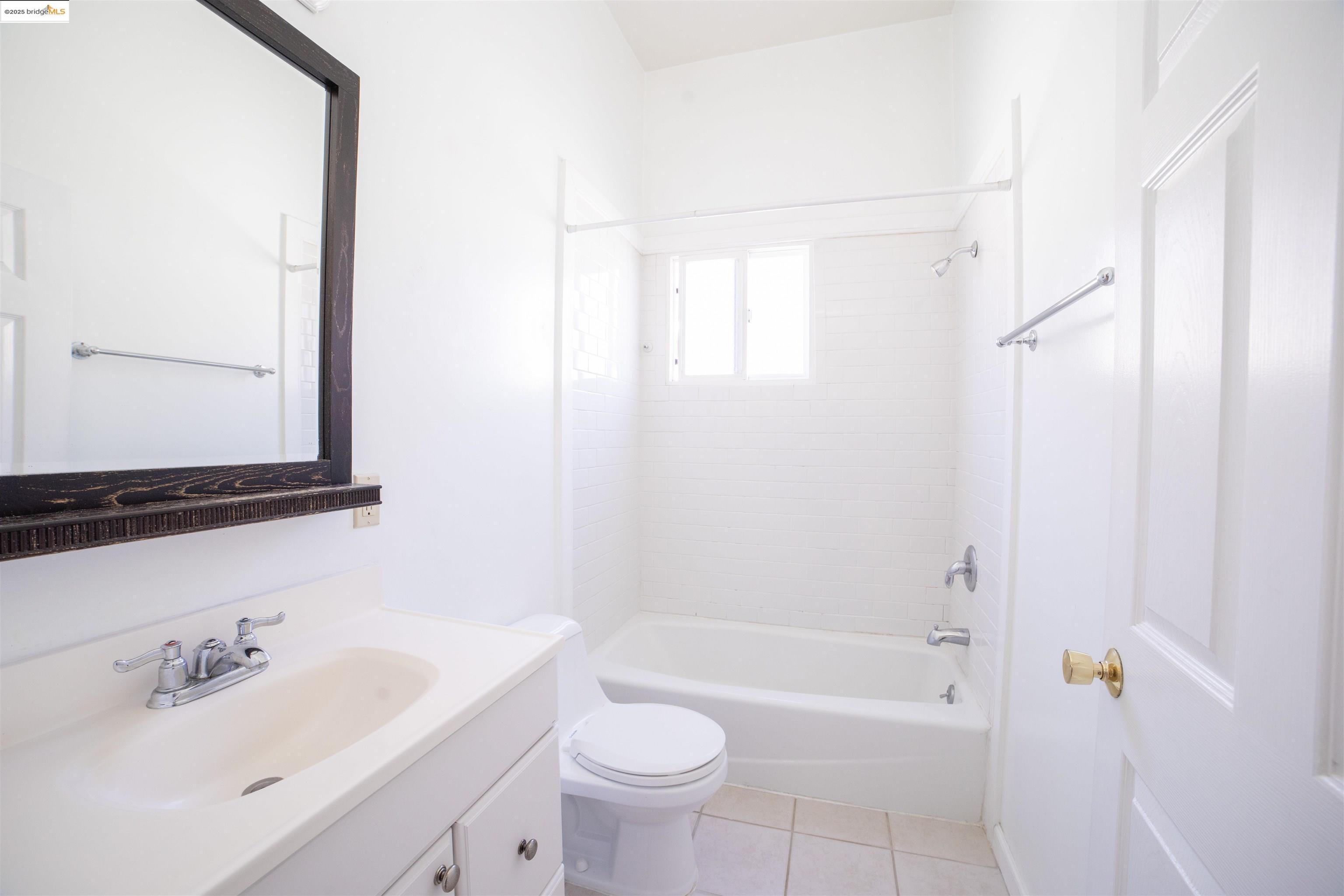 Detail Gallery Image 30 of 37 For 1009 Madison St, Oakland,  CA 94607 - – Beds | – Baths