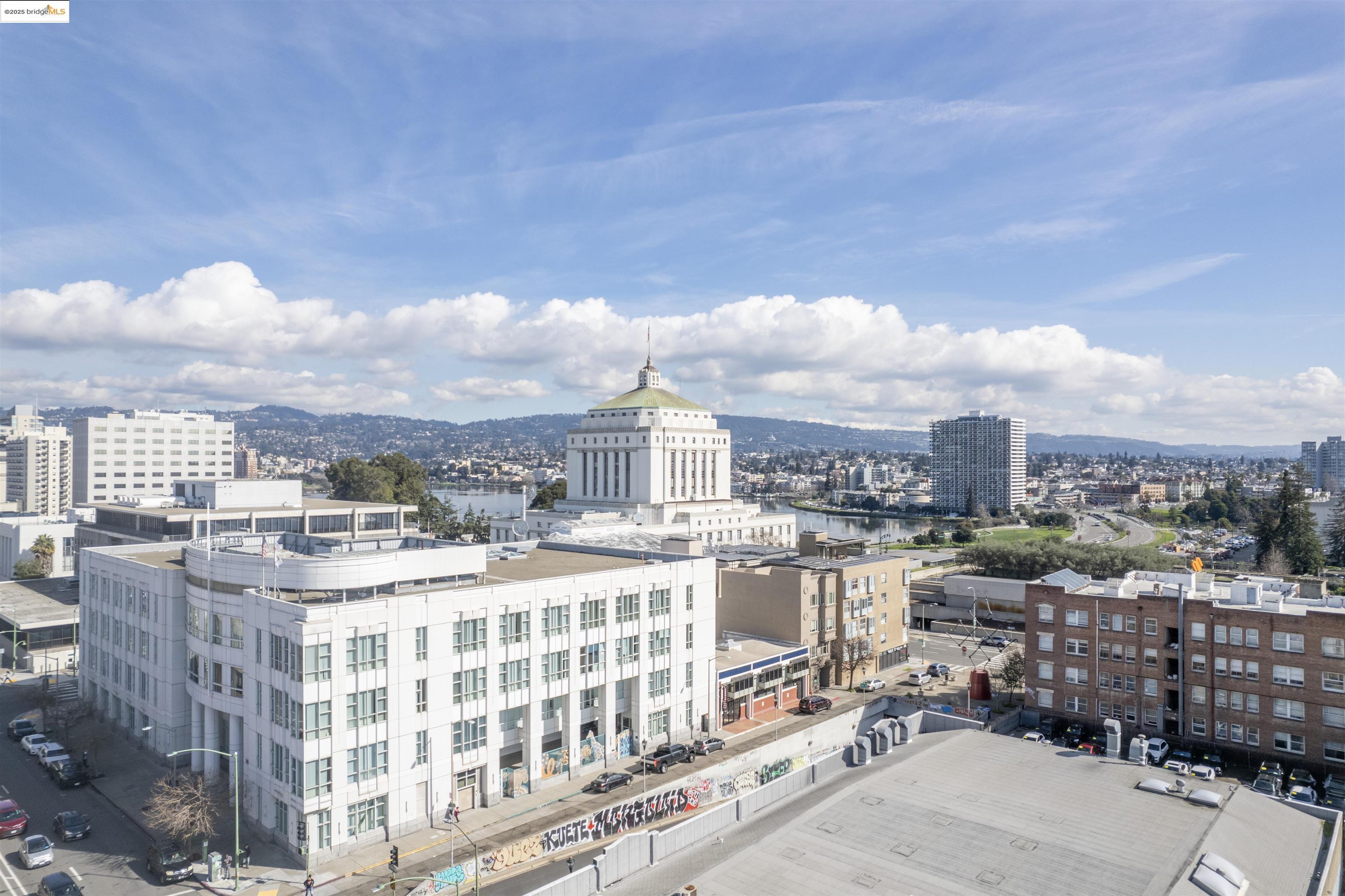 Detail Gallery Image 8 of 37 For 1009 Madison St, Oakland,  CA 94607 - – Beds | – Baths