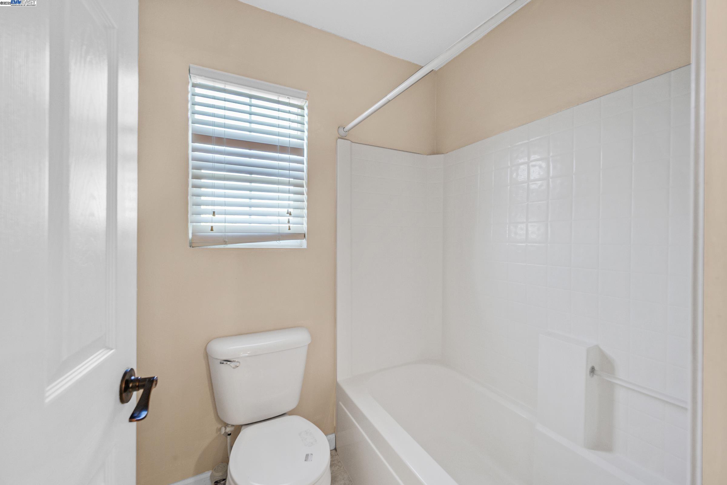 Detail Gallery Image 35 of 60 For 1419 Nubian St, Patterson,  CA 95363 - 5 Beds | 3/1 Baths