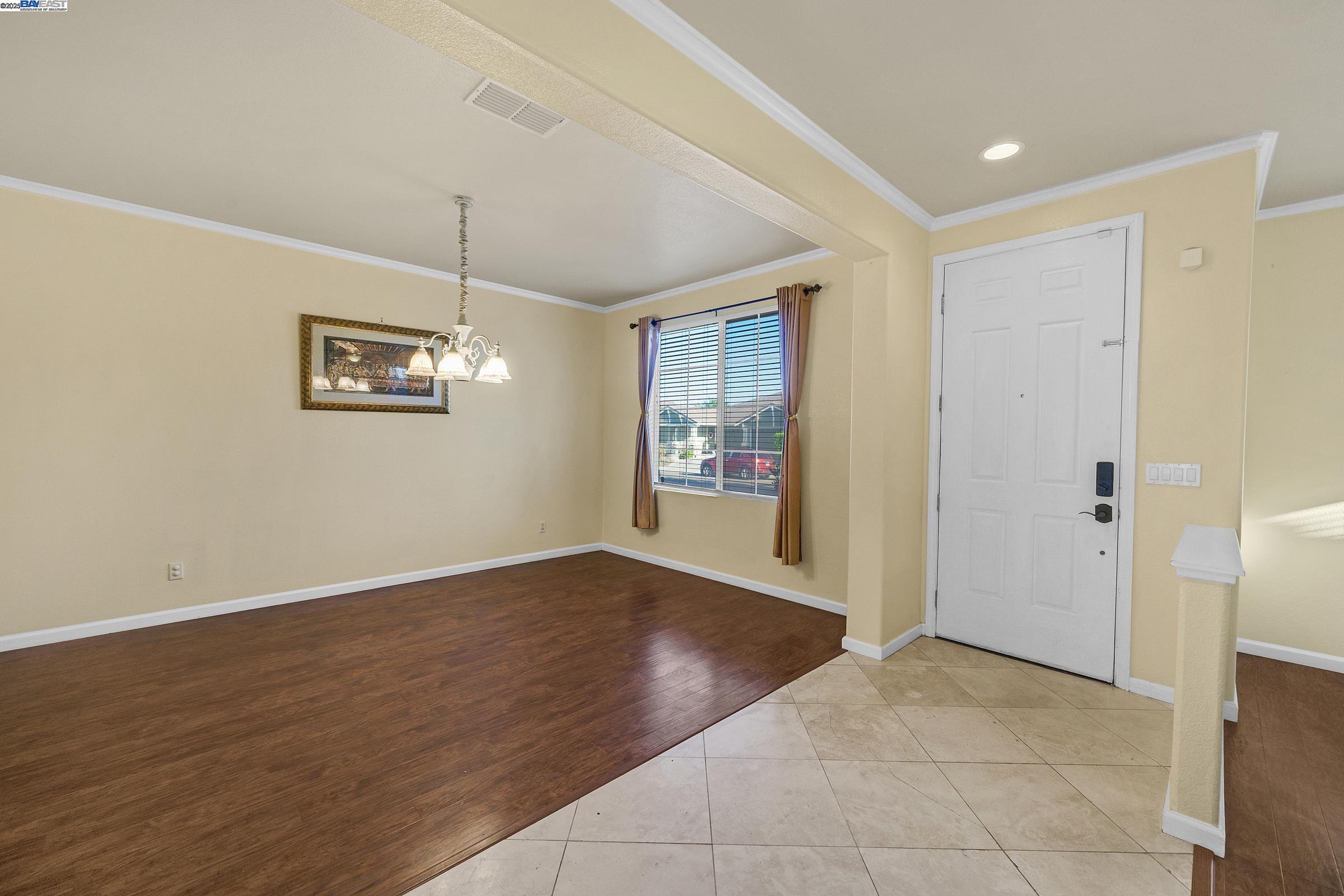 Detail Gallery Image 9 of 60 For 1419 Nubian St, Patterson,  CA 95363 - 5 Beds | 3/1 Baths