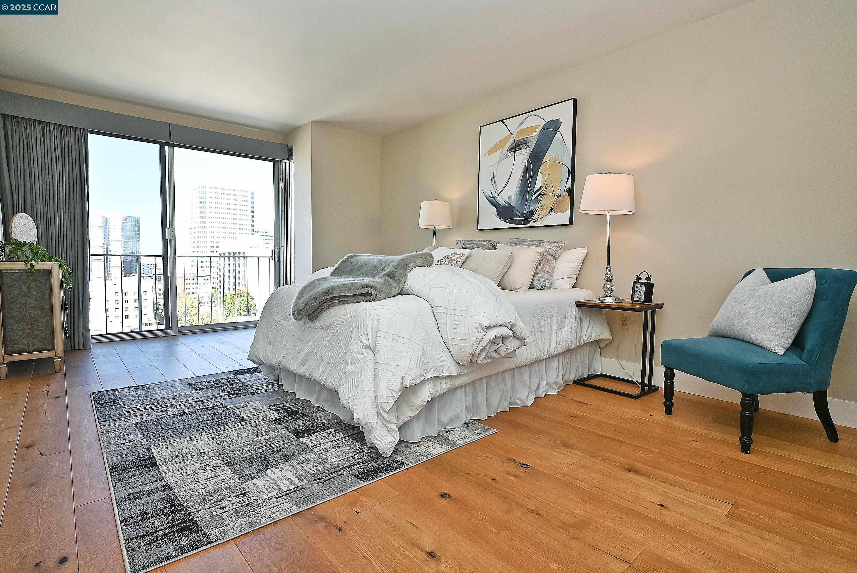 Detail Gallery Image 26 of 38 For 1555 Lakeside Drive #184,  Oakland,  CA 94612 - 2 Beds | 2 Baths