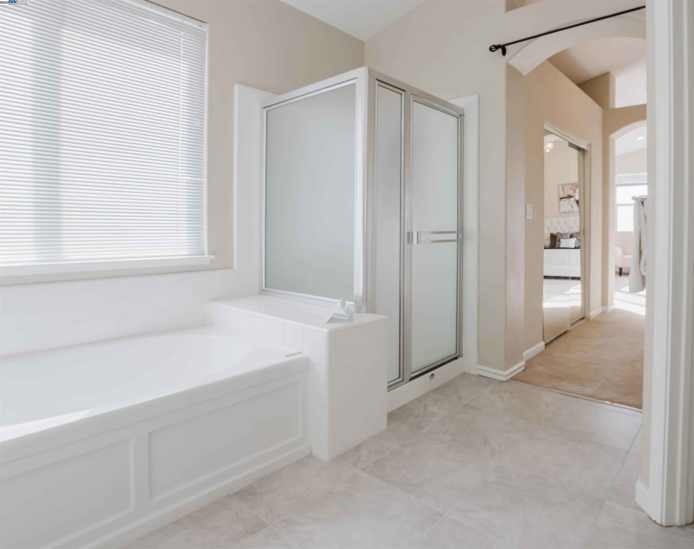 Detail Gallery Image 29 of 38 For 25657 Crestfield Dr, Castro Valley,  CA 94552 - 5 Beds | 3 Baths