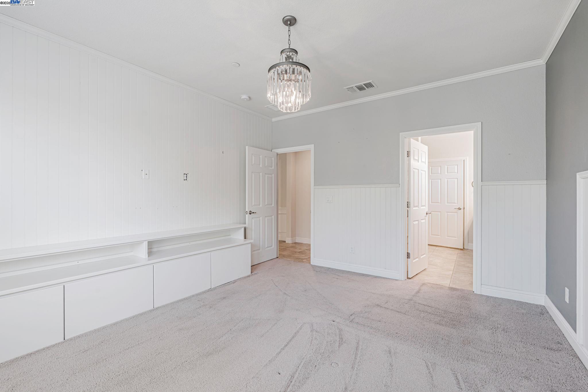 Detail Gallery Image 13 of 27 For 2491 Redbud Way, Manteca,  CA 95336 - 3 Beds | 2 Baths