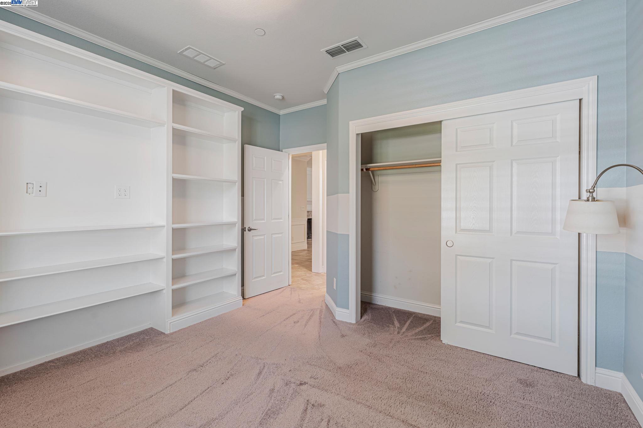 Detail Gallery Image 17 of 27 For 2491 Redbud Way, Manteca,  CA 95336 - 3 Beds | 2 Baths