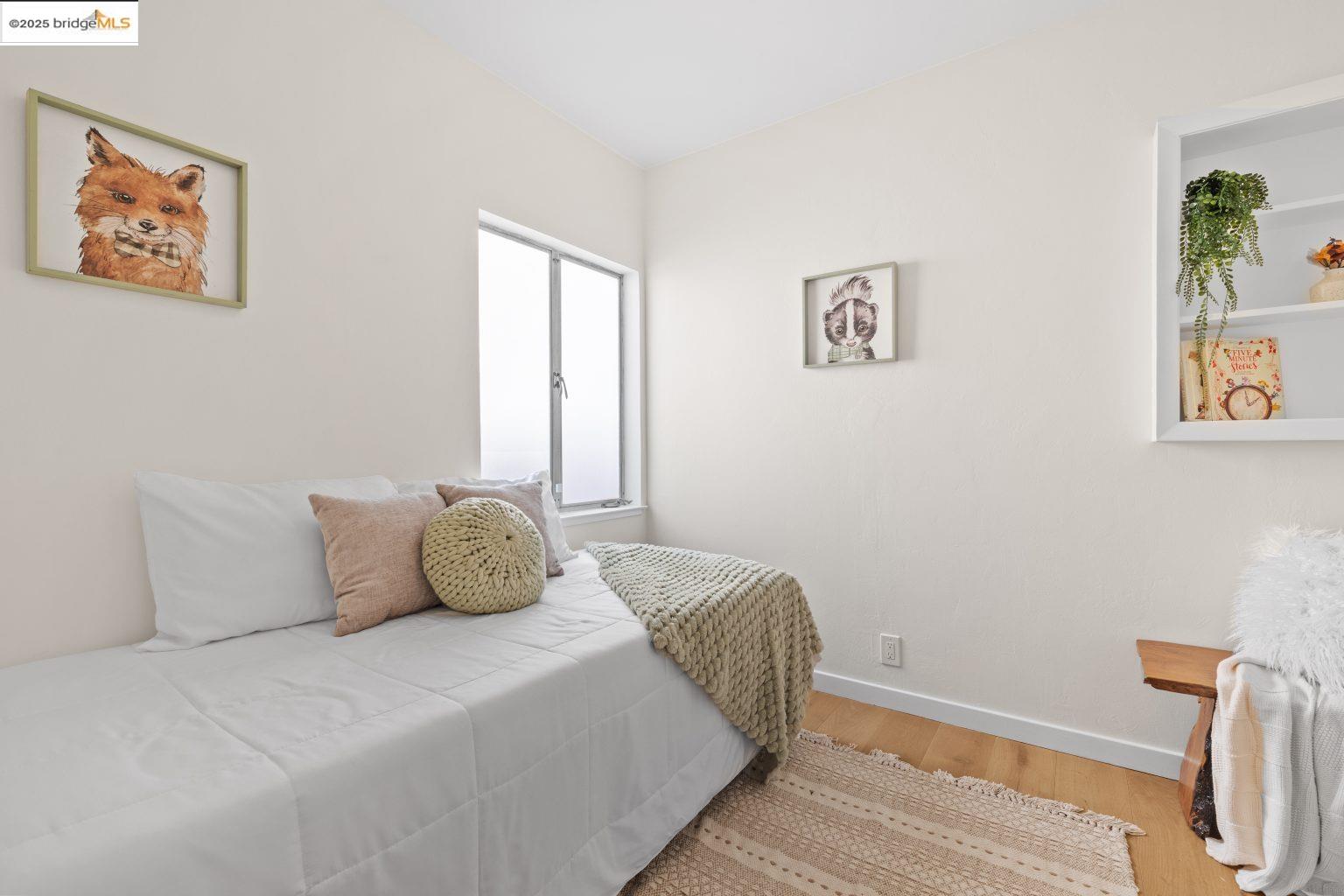 Detail Gallery Image 22 of 41 For 1241 Park Ave, Alameda,  CA 94501 - 2 Beds | 1 Baths