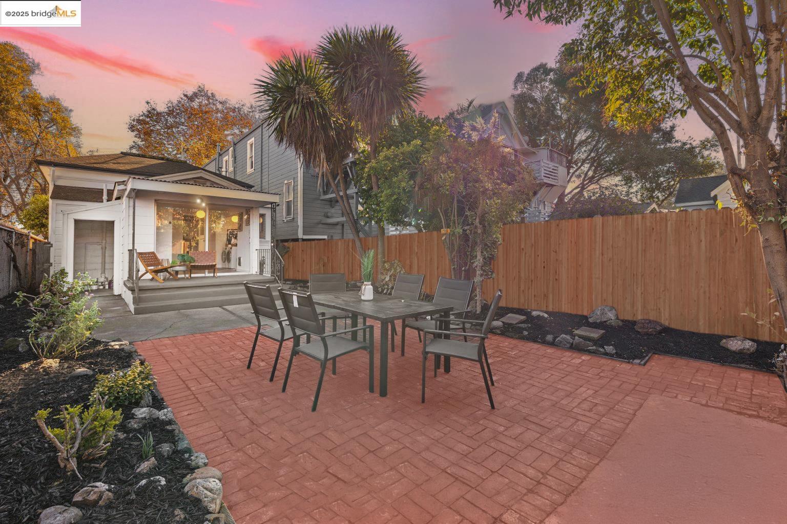 Detail Gallery Image 37 of 41 For 1241 Park Ave, Alameda,  CA 94501 - 2 Beds | 1 Baths