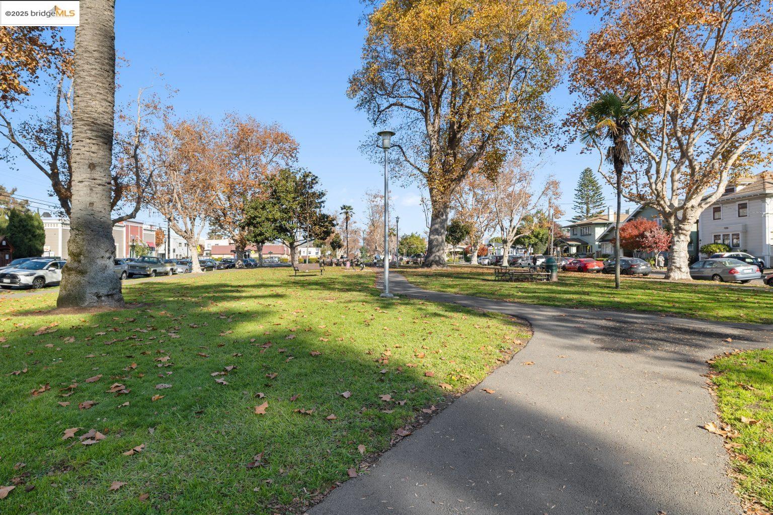 Detail Gallery Image 41 of 41 For 1241 Park Ave, Alameda,  CA 94501 - 2 Beds | 1 Baths