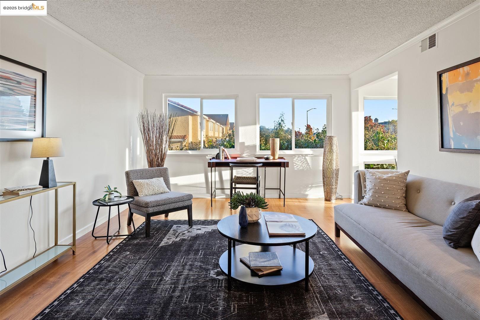 Photo #4: 41119164 Listing: Photo #4