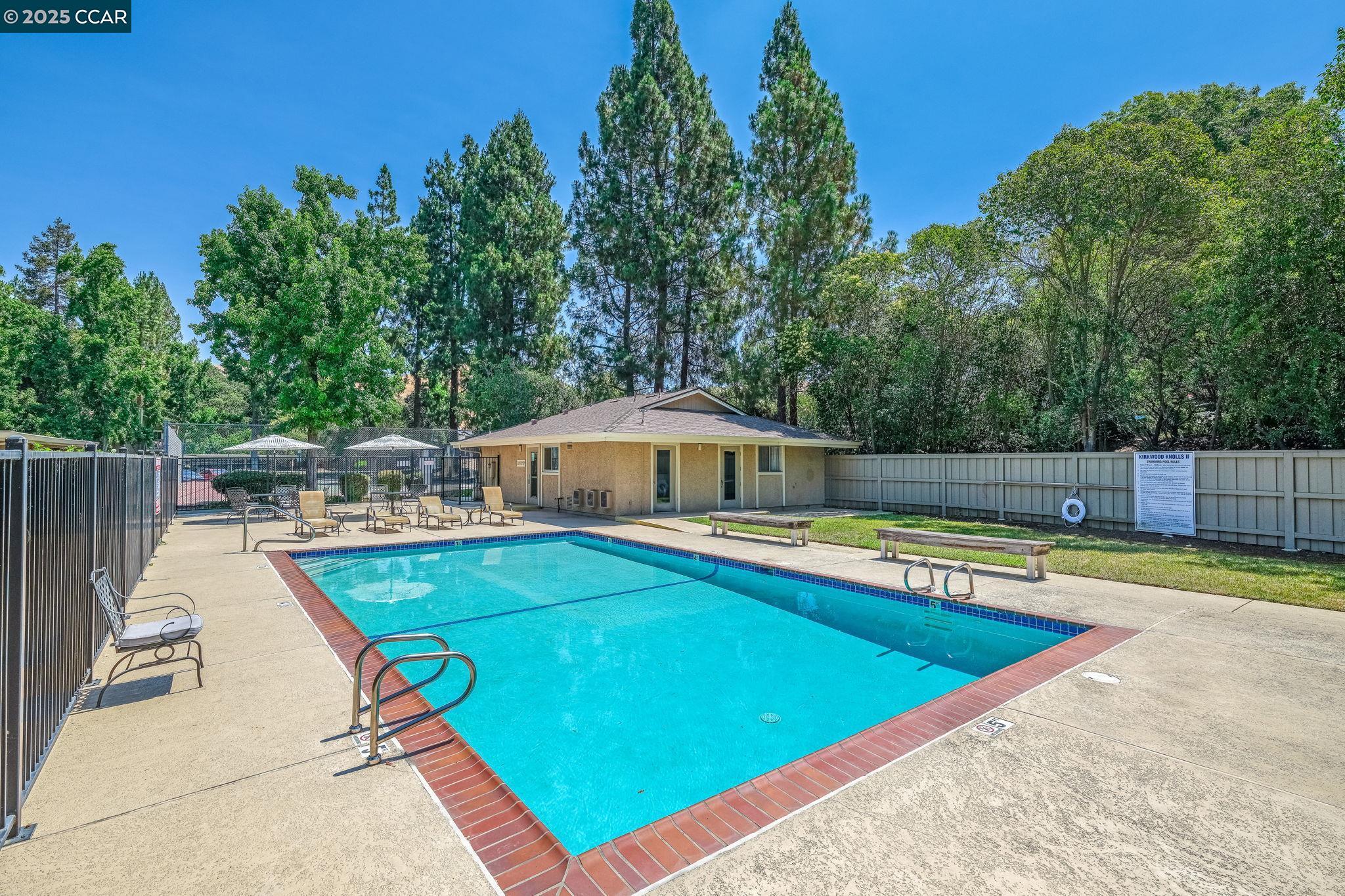 Detail Gallery Image 22 of 27 For 5455 Kirkwood Dr #B3,  Concord,  CA 94521 - 1 Beds | 1 Baths