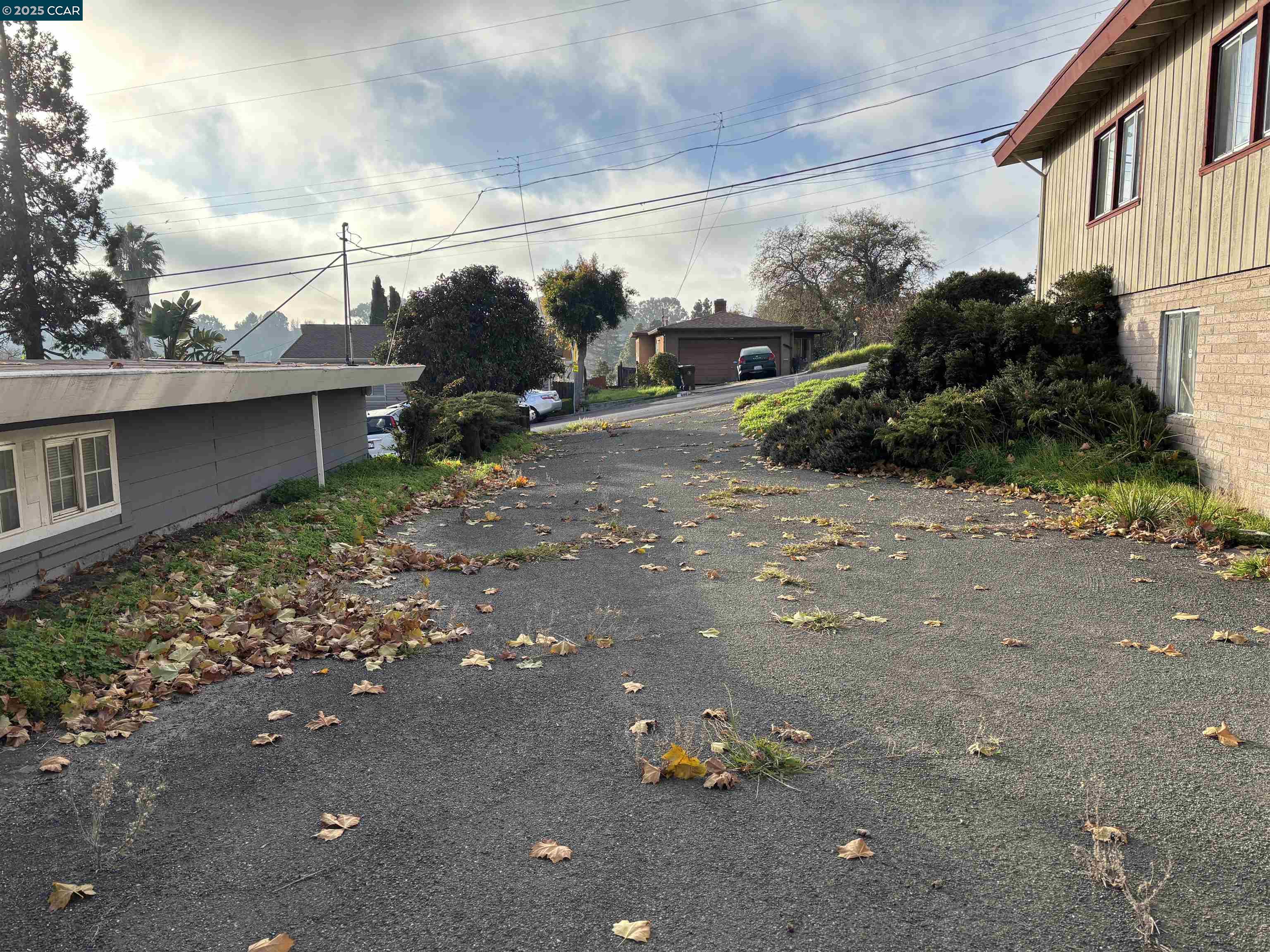 Detail Gallery Image 5 of 6 For 601 Napa Ave, Rodeo,  CA 94572 - 4 Beds | 2/1 Baths