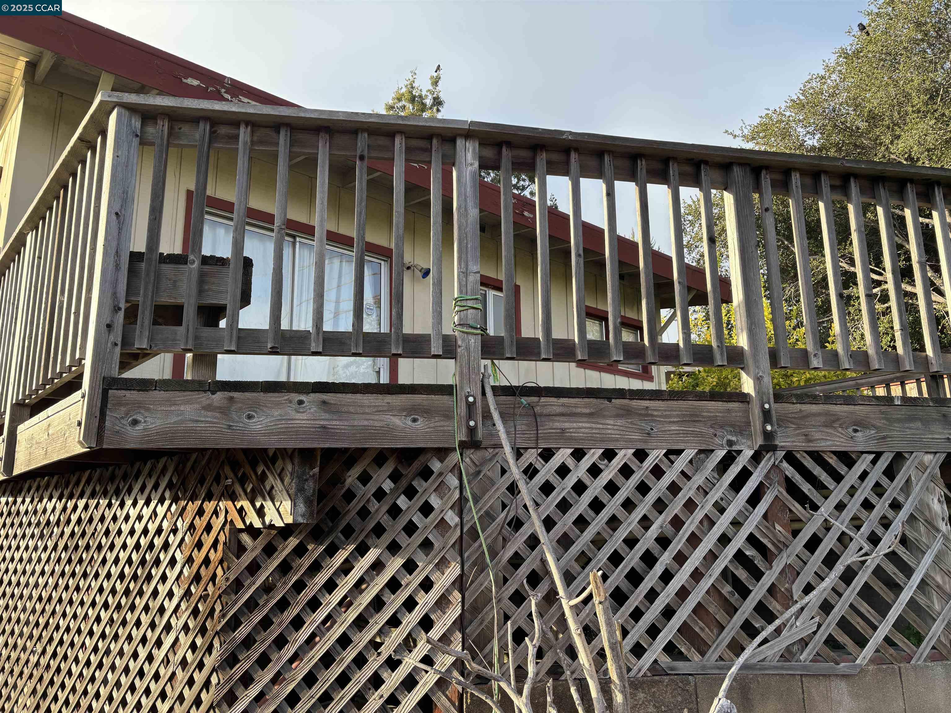 Detail Gallery Image 6 of 6 For 601 Napa Ave, Rodeo,  CA 94572 - 4 Beds | 2/1 Baths