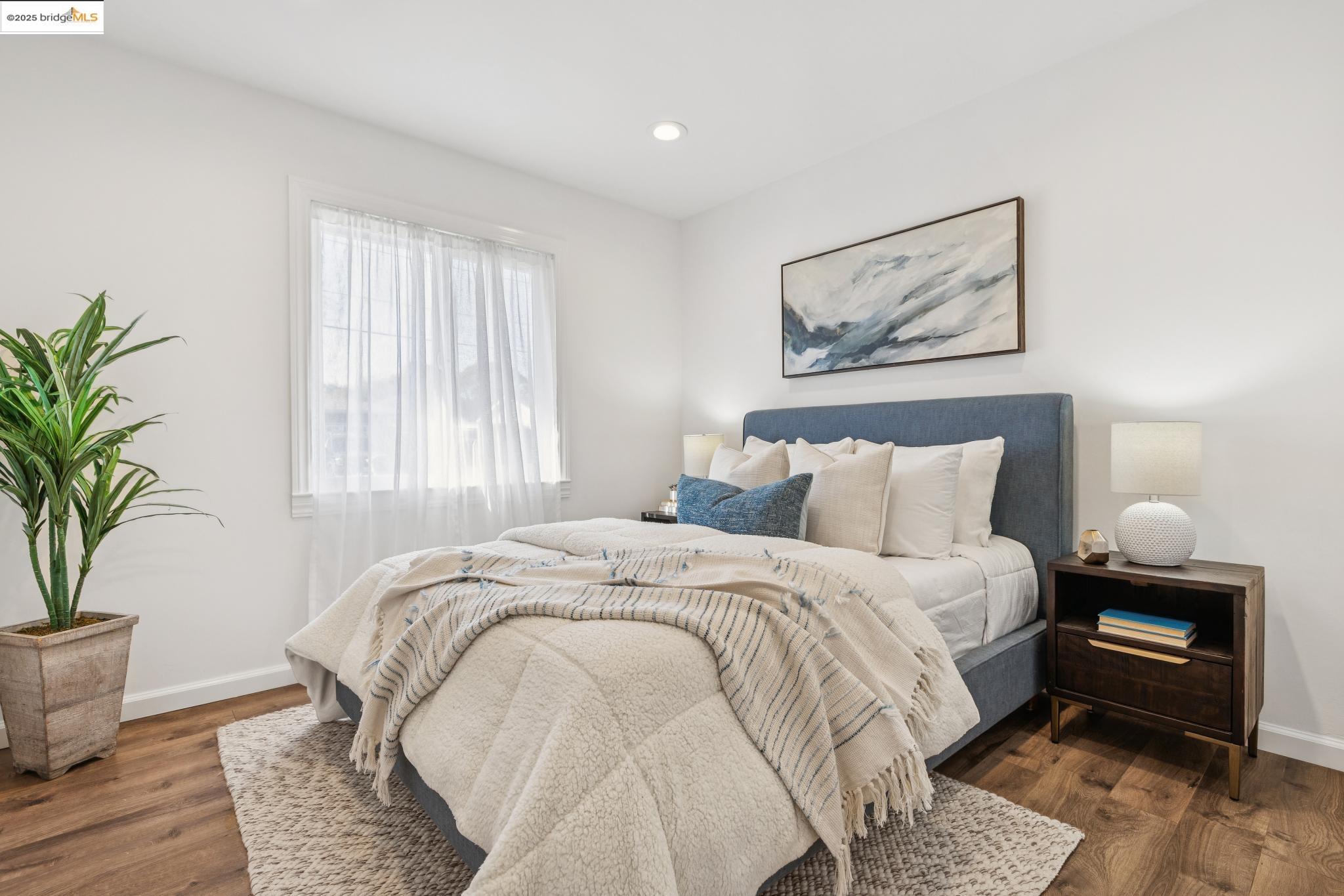 Detail Gallery Image 27 of 43 For 1918 Marguerite Ave, Pleasant Hill,  CA 94523 - 3 Beds | 3 Baths