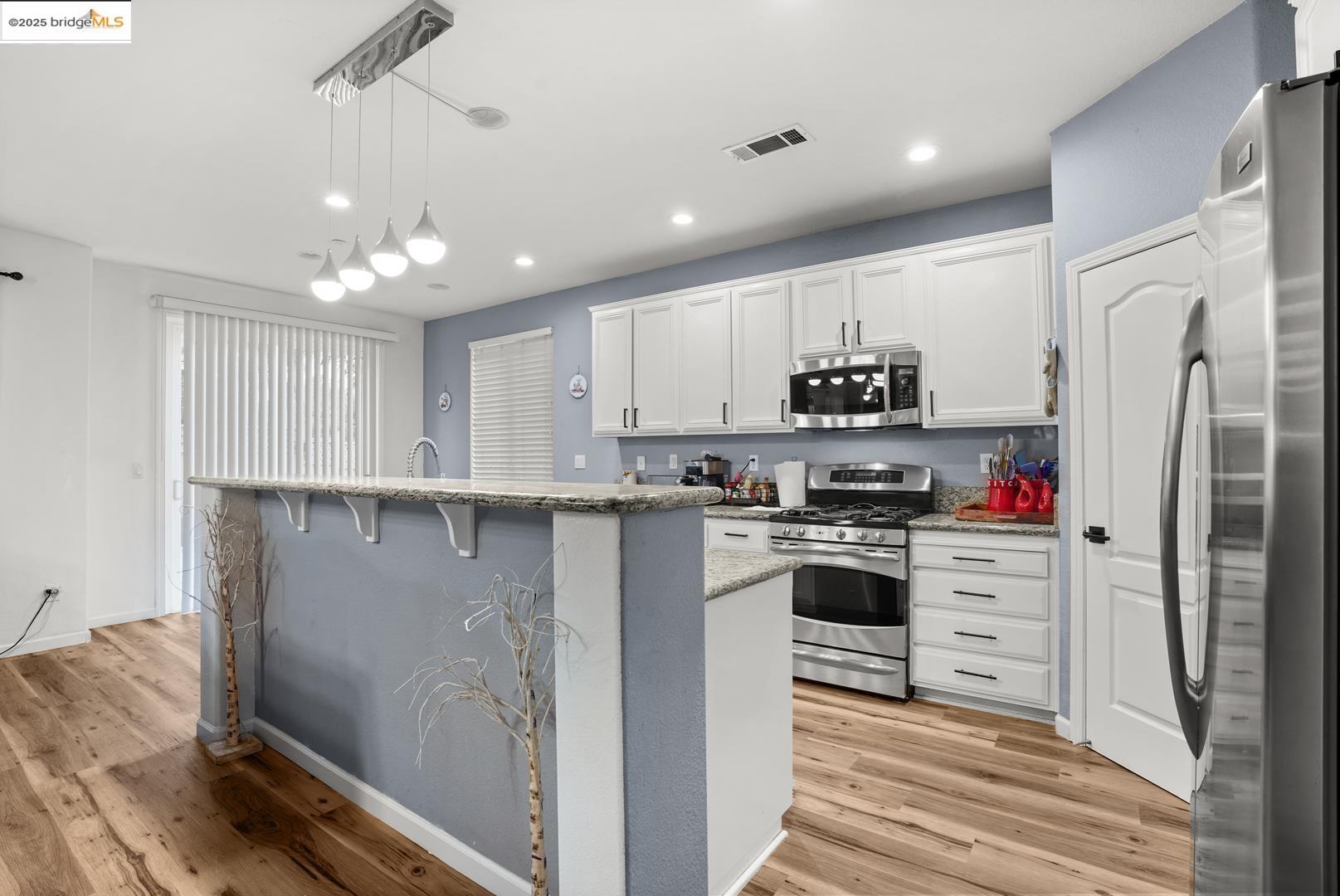 Detail Gallery Image 14 of 37 For 2474 Grant St, Brentwood,  CA 94513 - 4 Beds | 3 Baths