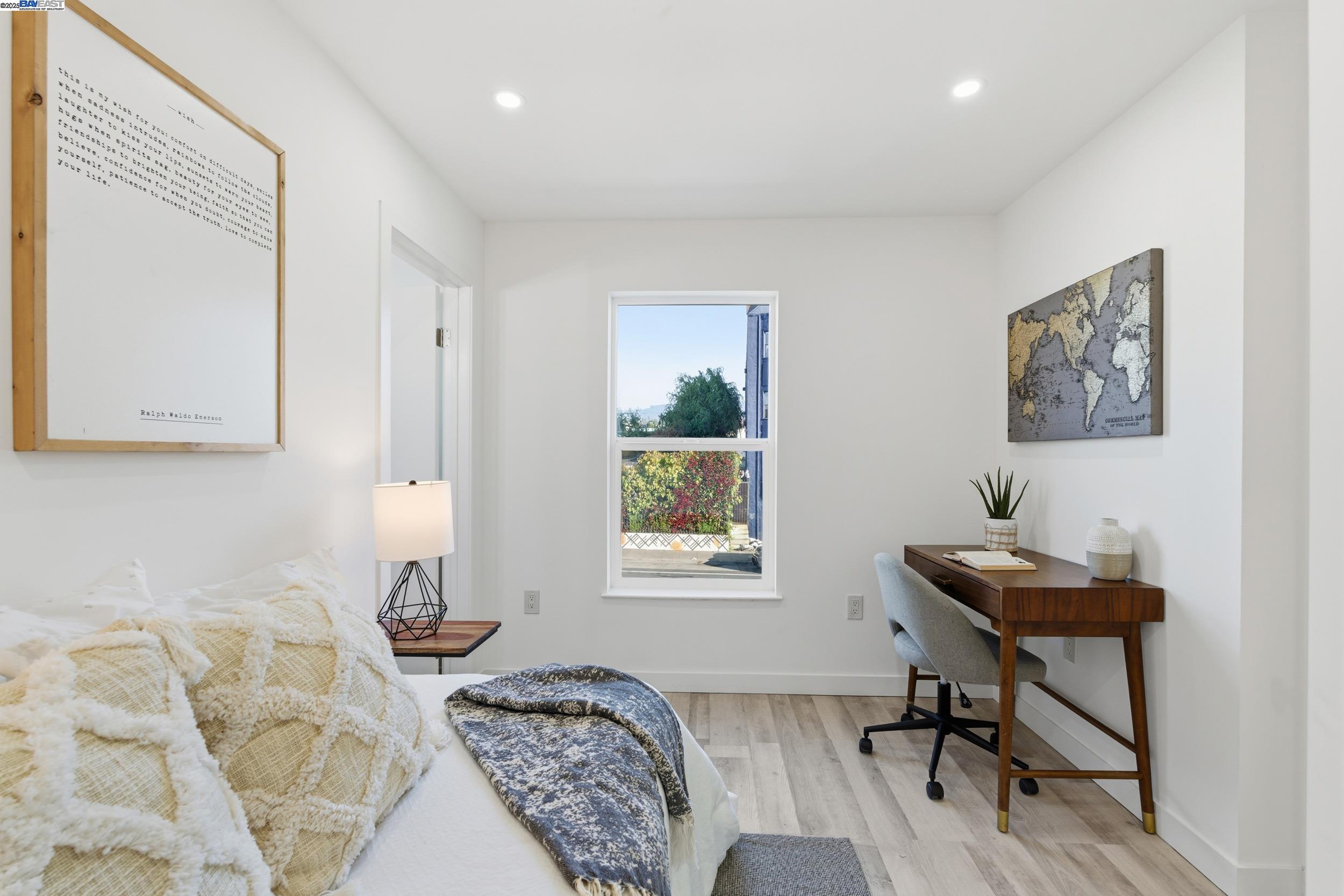 Detail Gallery Image 24 of 46 For 5729 Bancroft Ave, Oakland,  CA 94605 - 4 Beds | 4/1 Baths