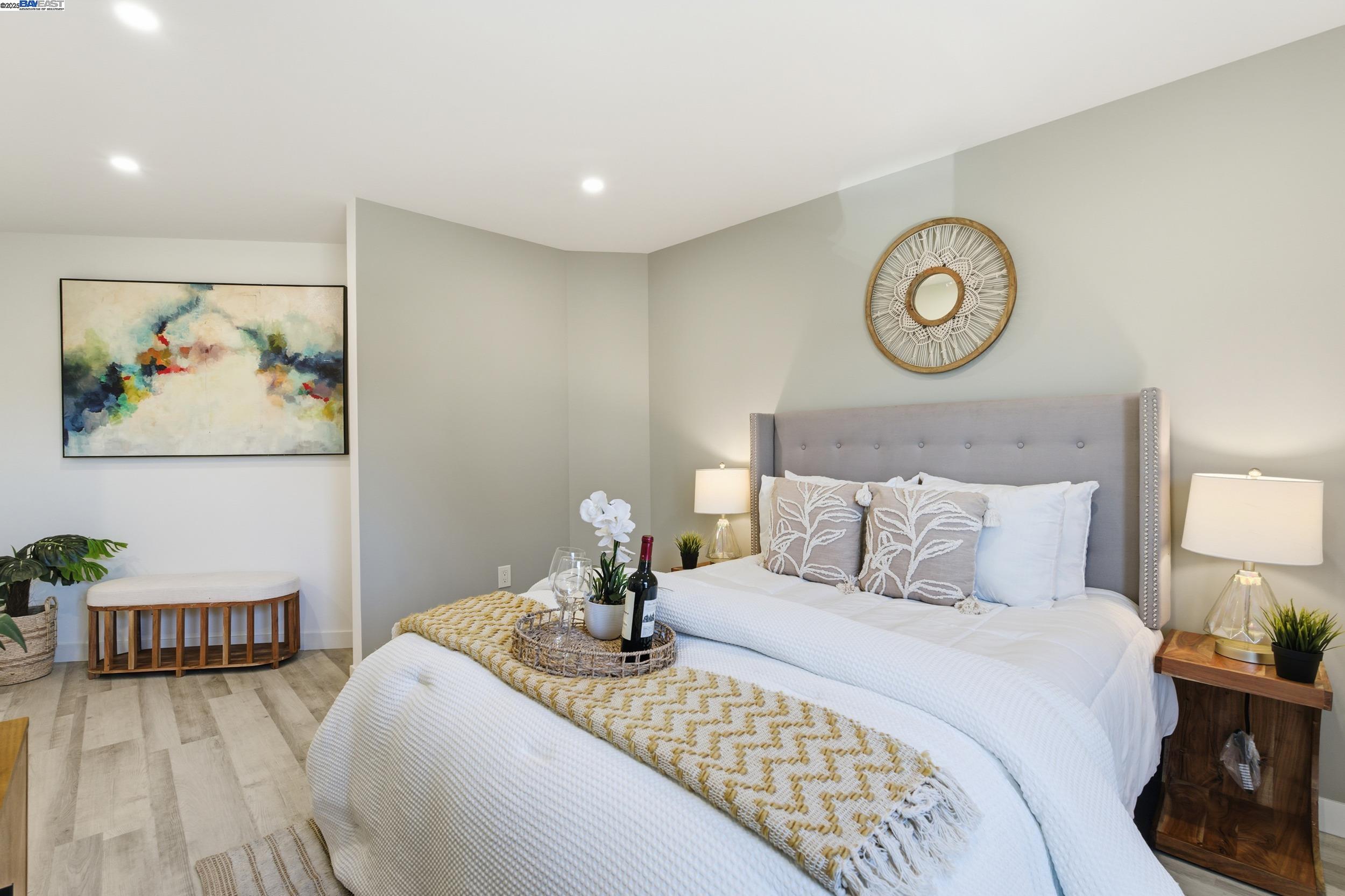 Detail Gallery Image 38 of 46 For 5729 Bancroft Ave, Oakland,  CA 94605 - 4 Beds | 4/1 Baths