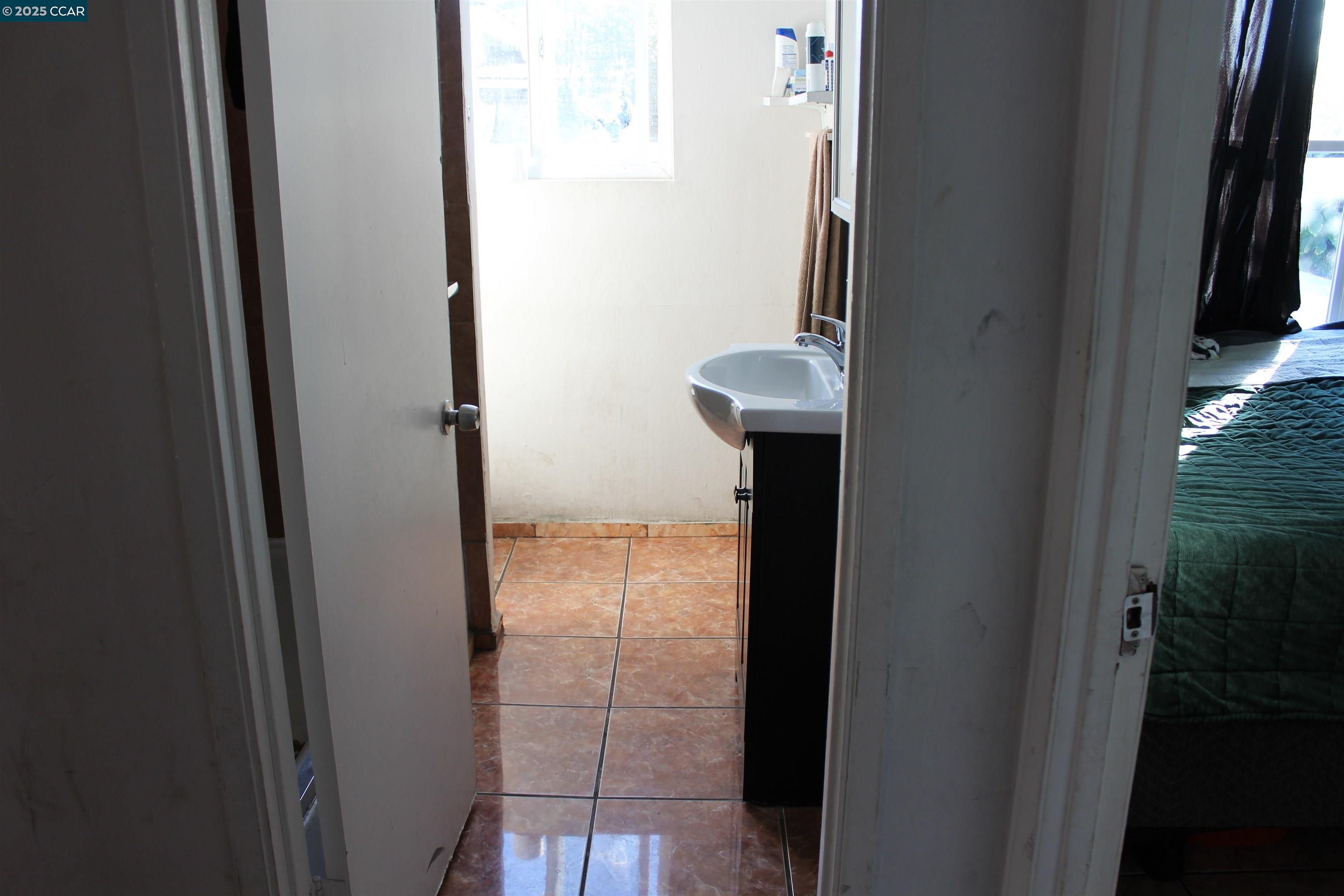 Detail Gallery Image 25 of 58 For 747 9th, Richmond,  CA 94801 - 2 Beds | 1 Baths