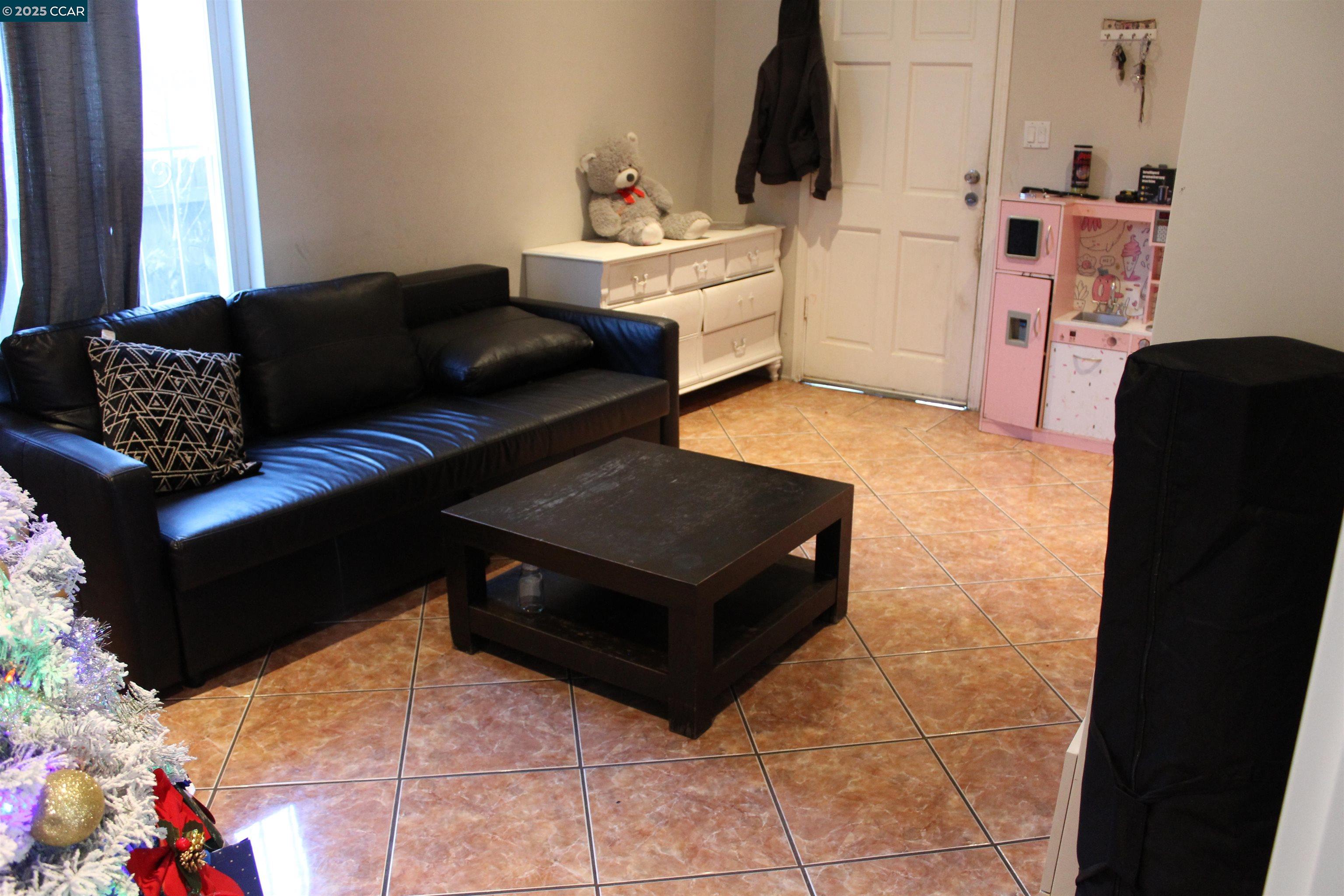 Detail Gallery Image 30 of 58 For 747 9th, Richmond,  CA 94801 - 2 Beds | 1 Baths