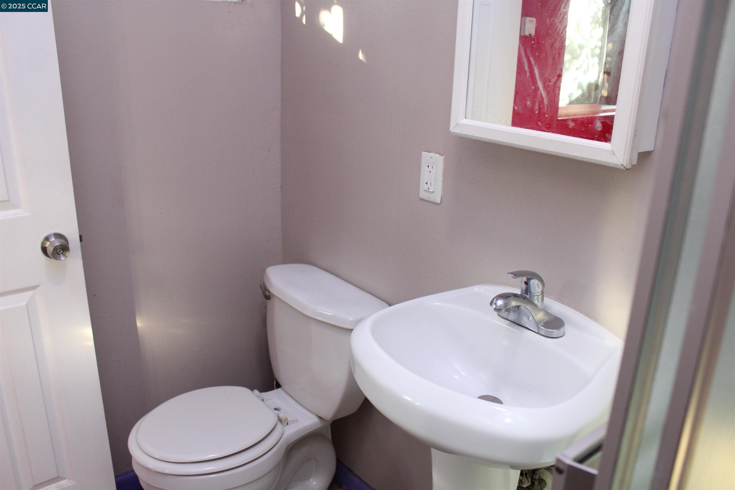 Detail Gallery Image 53 of 58 For 747 9th, Richmond,  CA 94801 - 2 Beds | 1 Baths