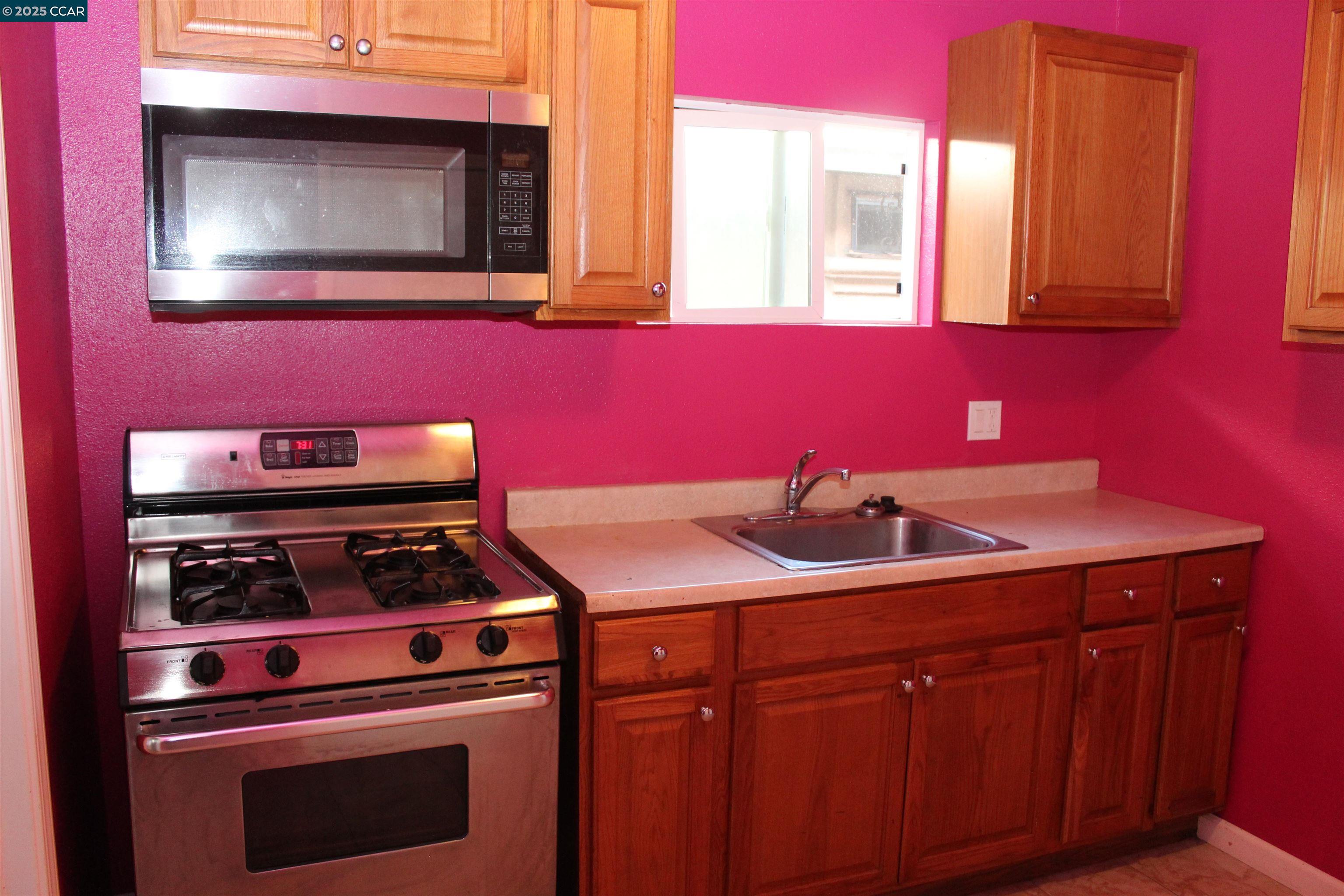 Detail Gallery Image 55 of 58 For 747 9th, Richmond,  CA 94801 - 2 Beds | 1 Baths