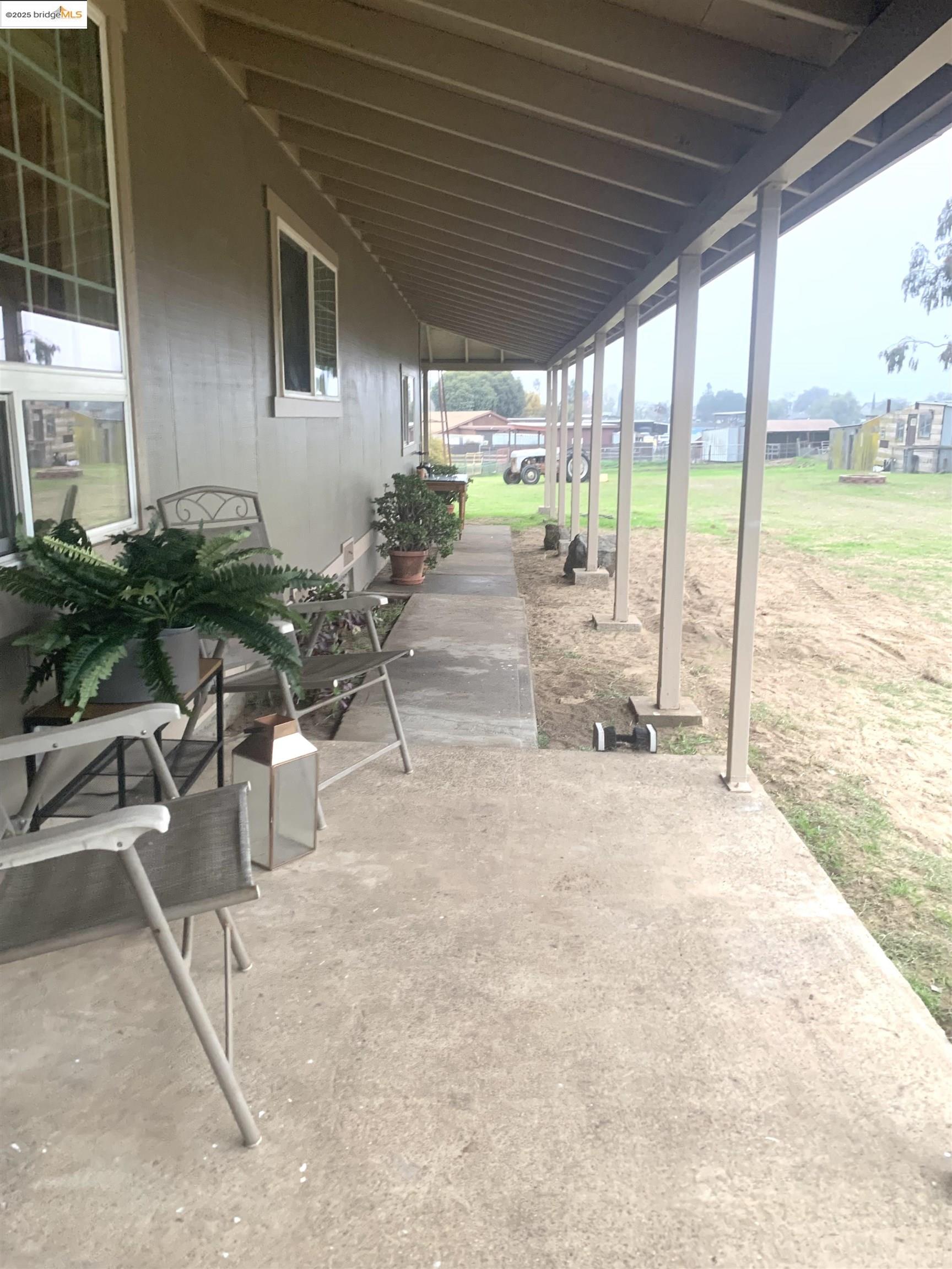 Detail Gallery Image 4 of 40 For 5372 Tule Tree Ln, Oakley,  CA 94561 - 3 Beds | 1 Baths