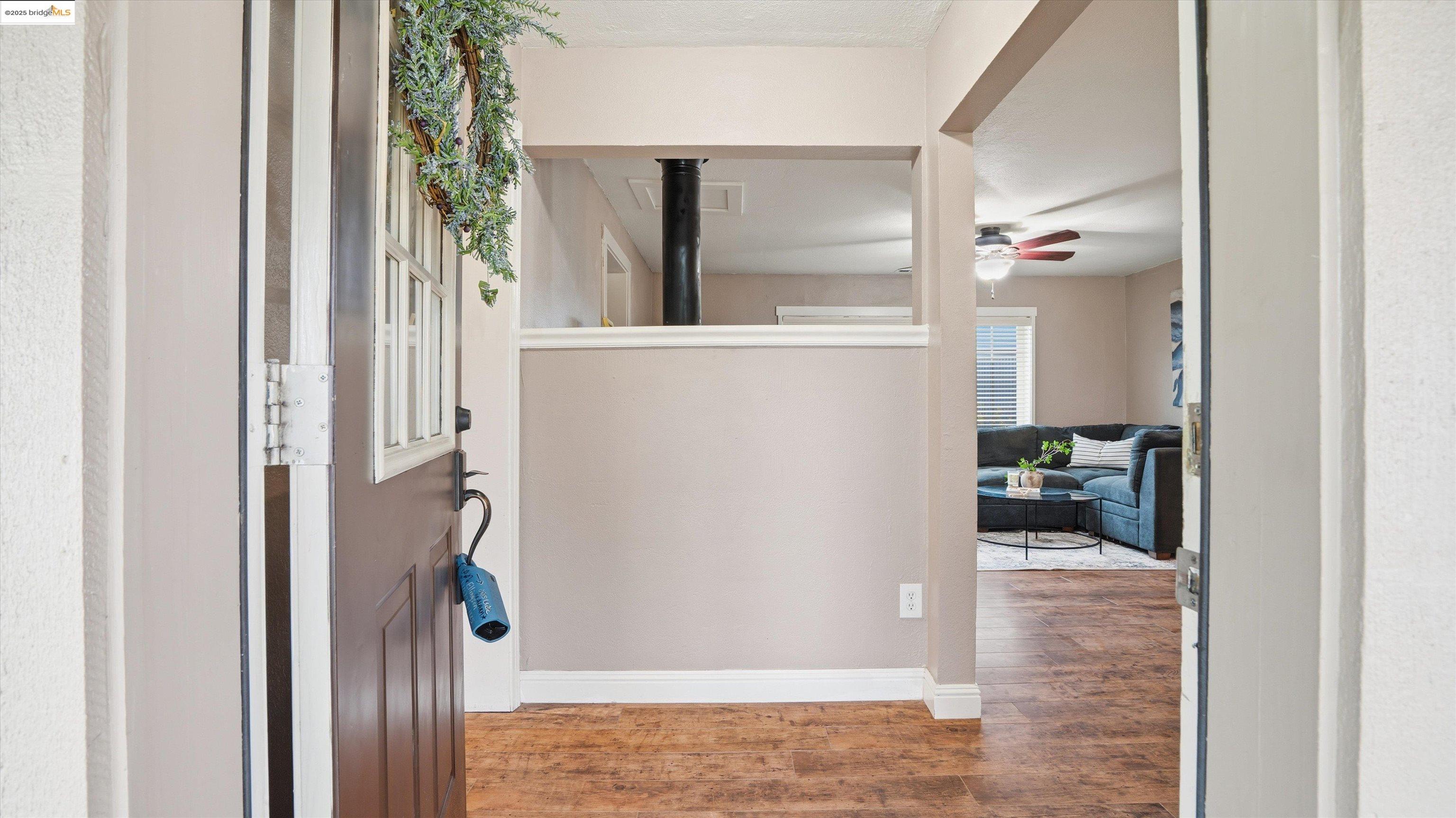 Detail Gallery Image 6 of 40 For 5372 Tule Tree Ln, Oakley,  CA 94561 - 3 Beds | 1 Baths