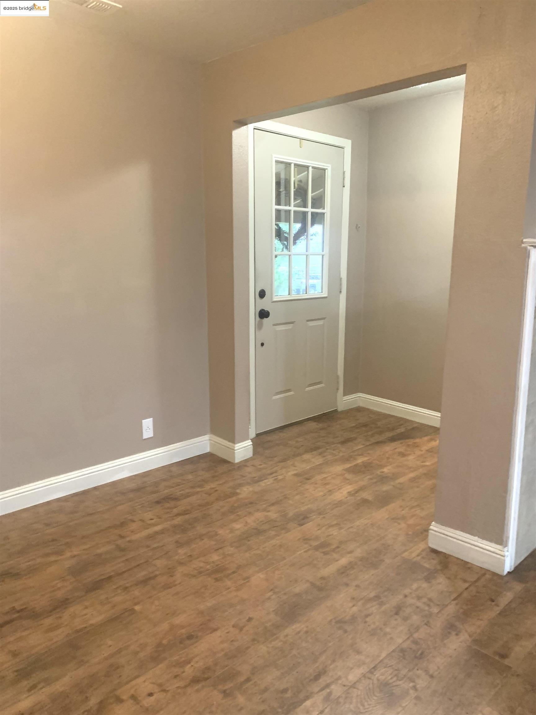 Detail Gallery Image 7 of 40 For 5372 Tule Tree Ln, Oakley,  CA 94561 - 3 Beds | 1 Baths