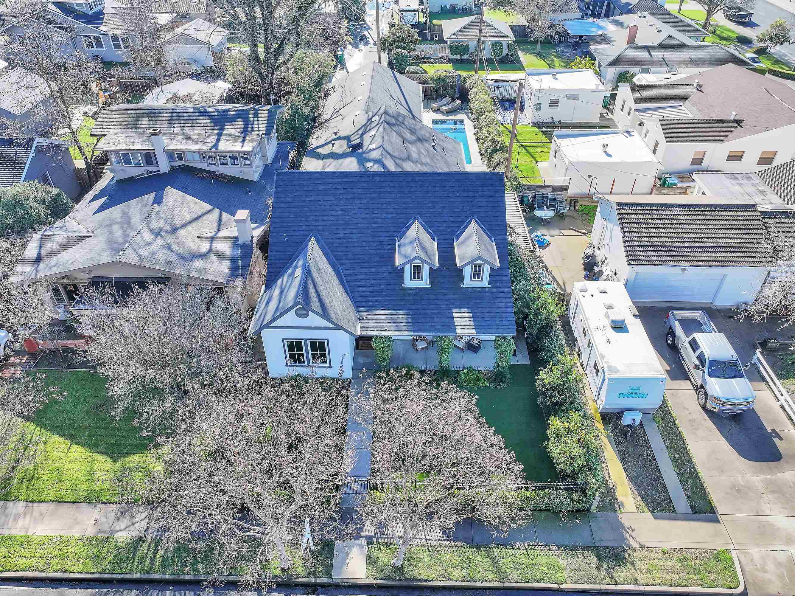 Detail Gallery Image 39 of 43 For 710 W Elm St, Lodi,  CA 95240 - 4 Beds | 2/1 Baths