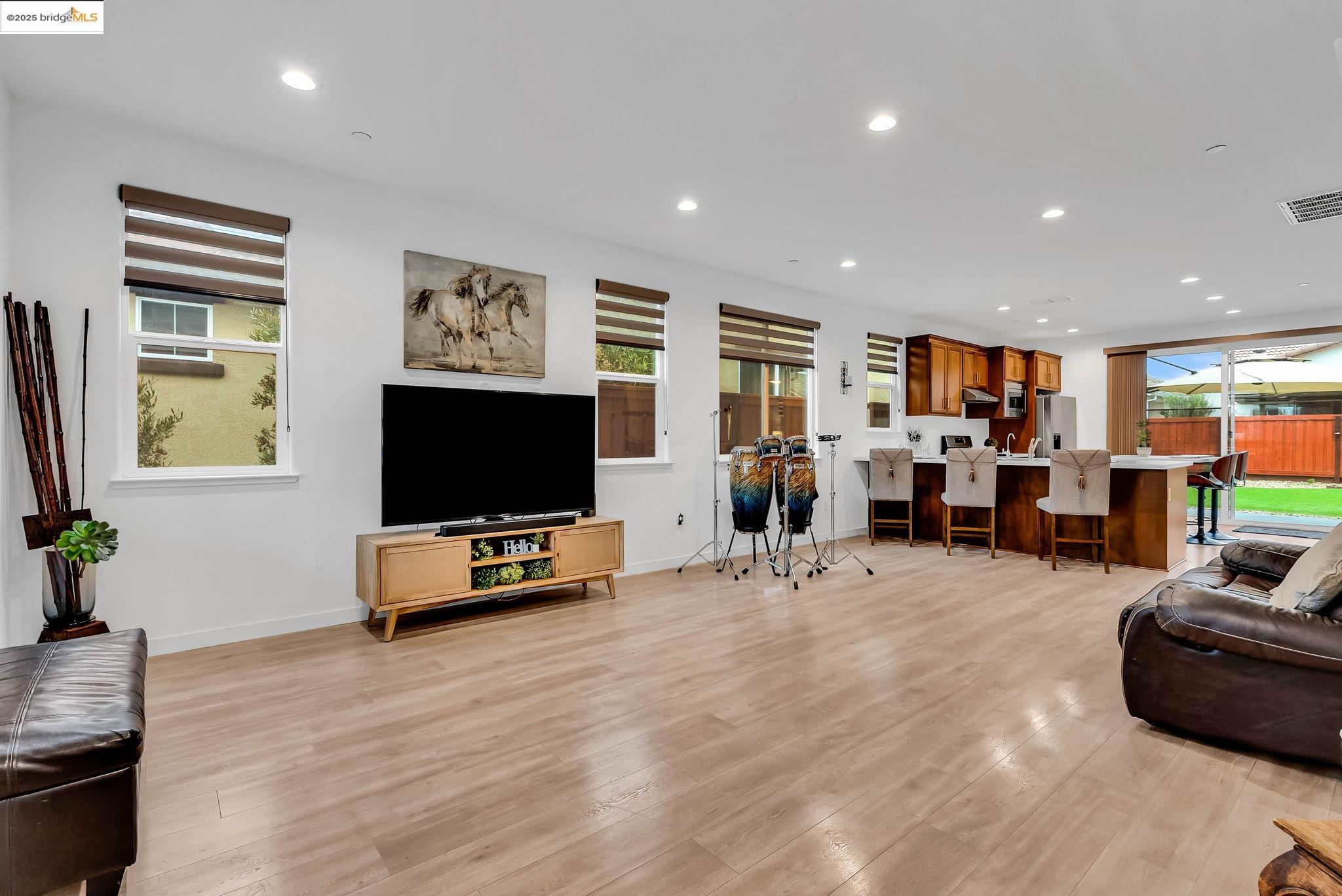 Detail Gallery Image 6 of 60 For 2322 Melrose Landing, Rio Vista,  CA 94571 - 2 Beds | 2 Baths