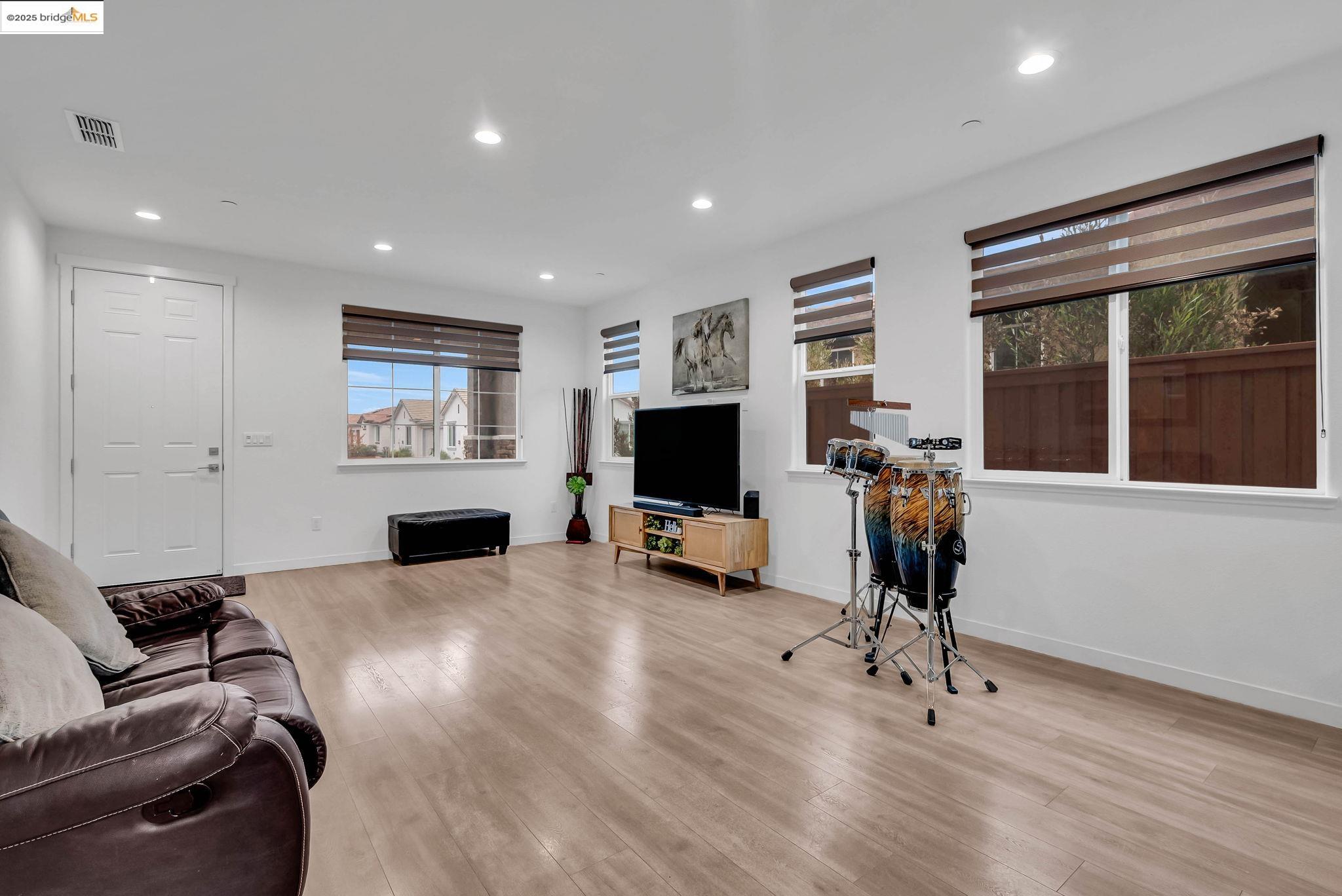 Detail Gallery Image 10 of 60 For 2322 Melrose Landing, Rio Vista,  CA 94571 - 2 Beds | 2 Baths