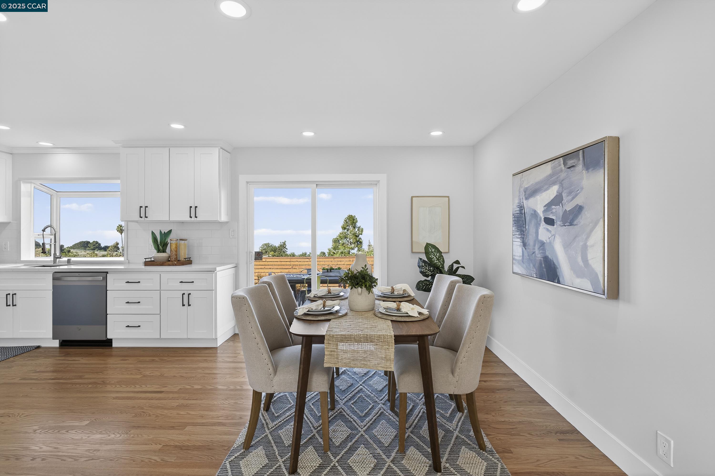 Detail Gallery Image 15 of 60 For 1264 Belfair Dr, Pinole,  CA 94564 - 3 Beds | 2 Baths