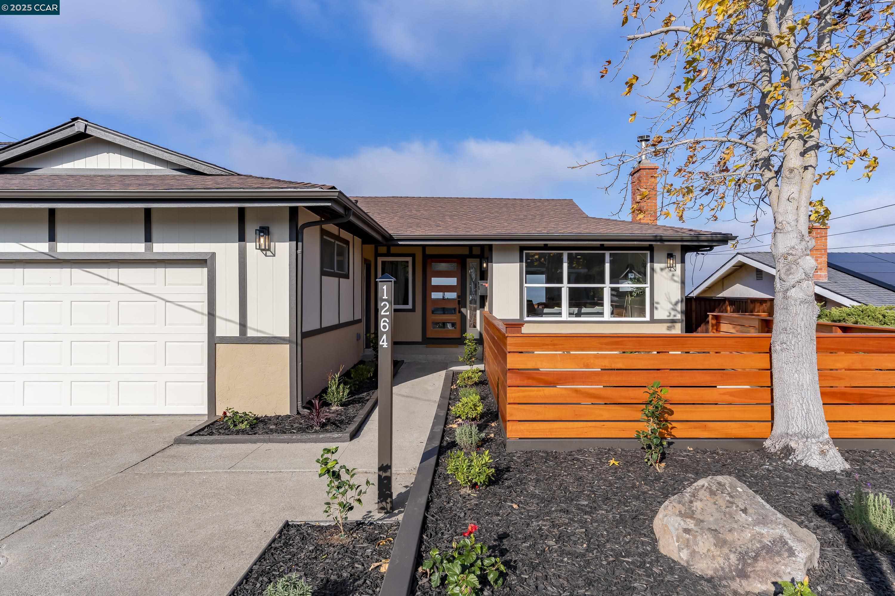 Detail Gallery Image 3 of 60 For 1264 Belfair Dr, Pinole,  CA 94564 - 3 Beds | 2 Baths