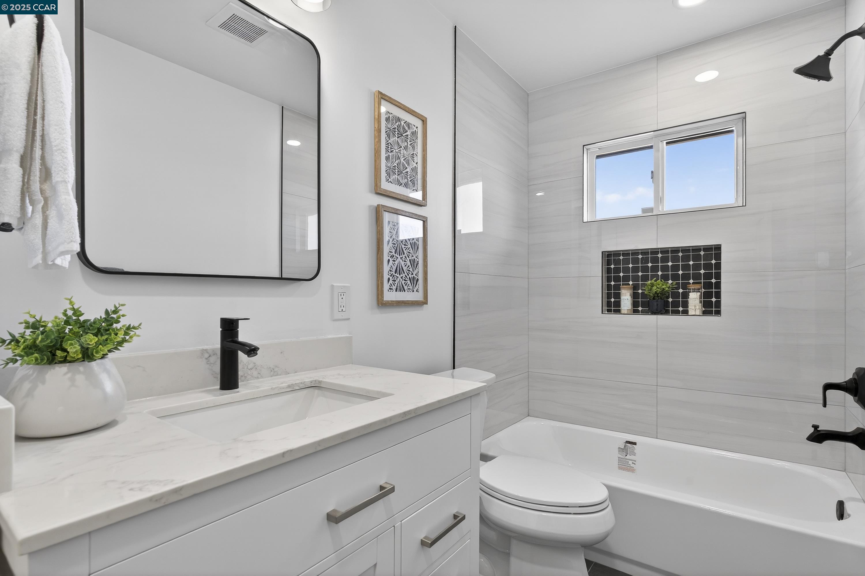 Detail Gallery Image 36 of 60 For 1264 Belfair Dr, Pinole,  CA 94564 - 3 Beds | 2 Baths