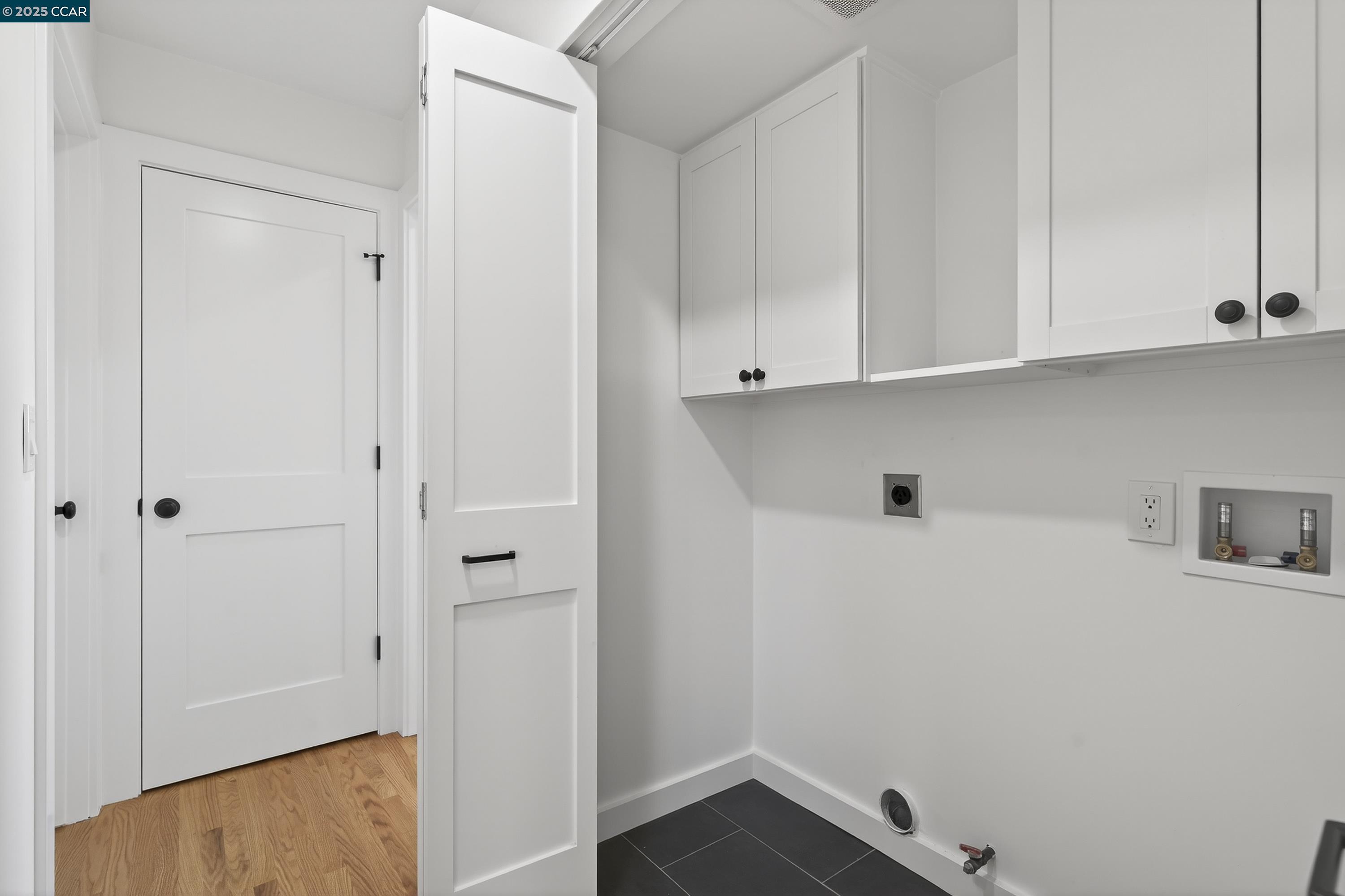 Detail Gallery Image 42 of 60 For 1264 Belfair Dr, Pinole,  CA 94564 - 3 Beds | 2 Baths