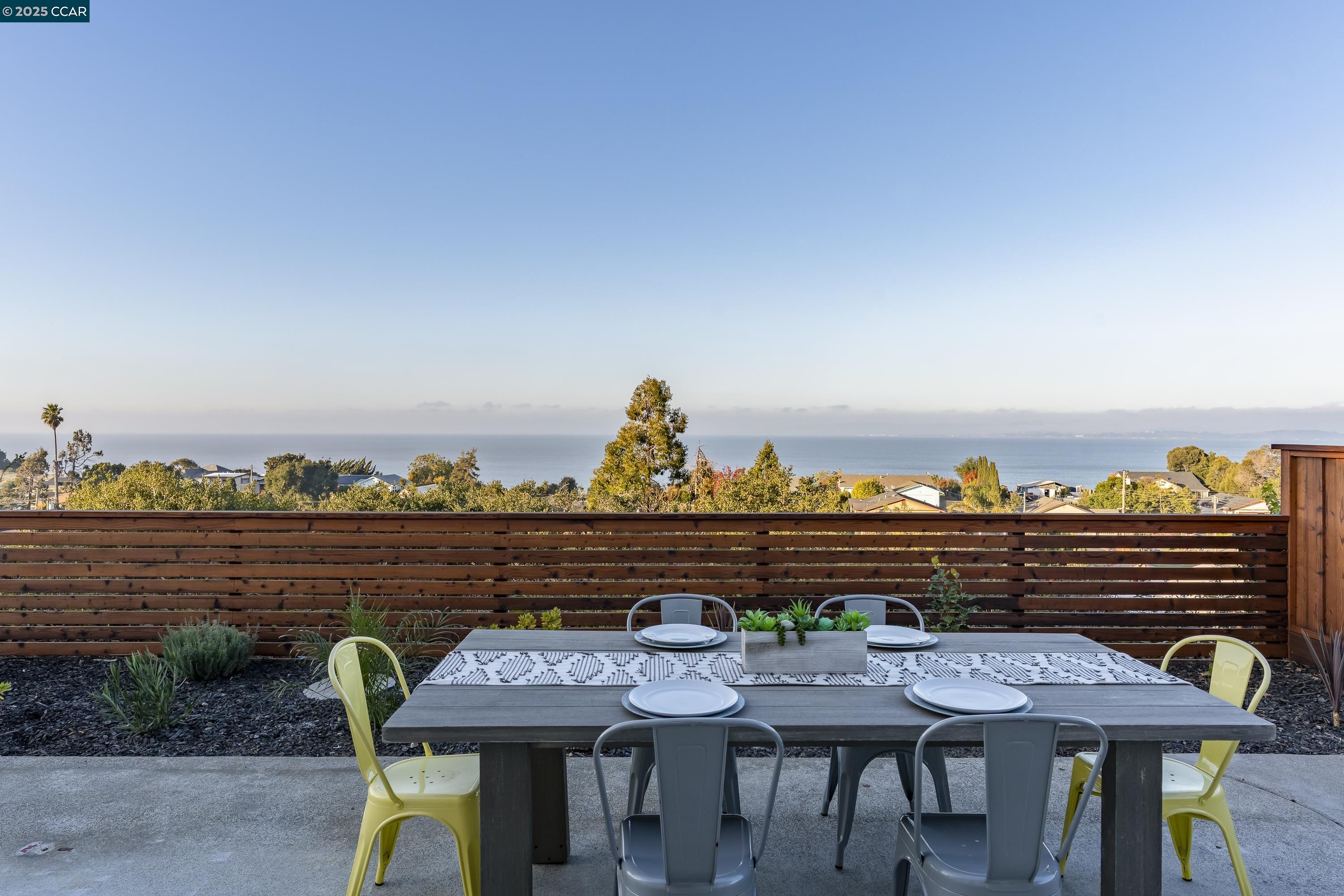 Detail Gallery Image 43 of 60 For 1264 Belfair Dr, Pinole,  CA 94564 - 3 Beds | 2 Baths