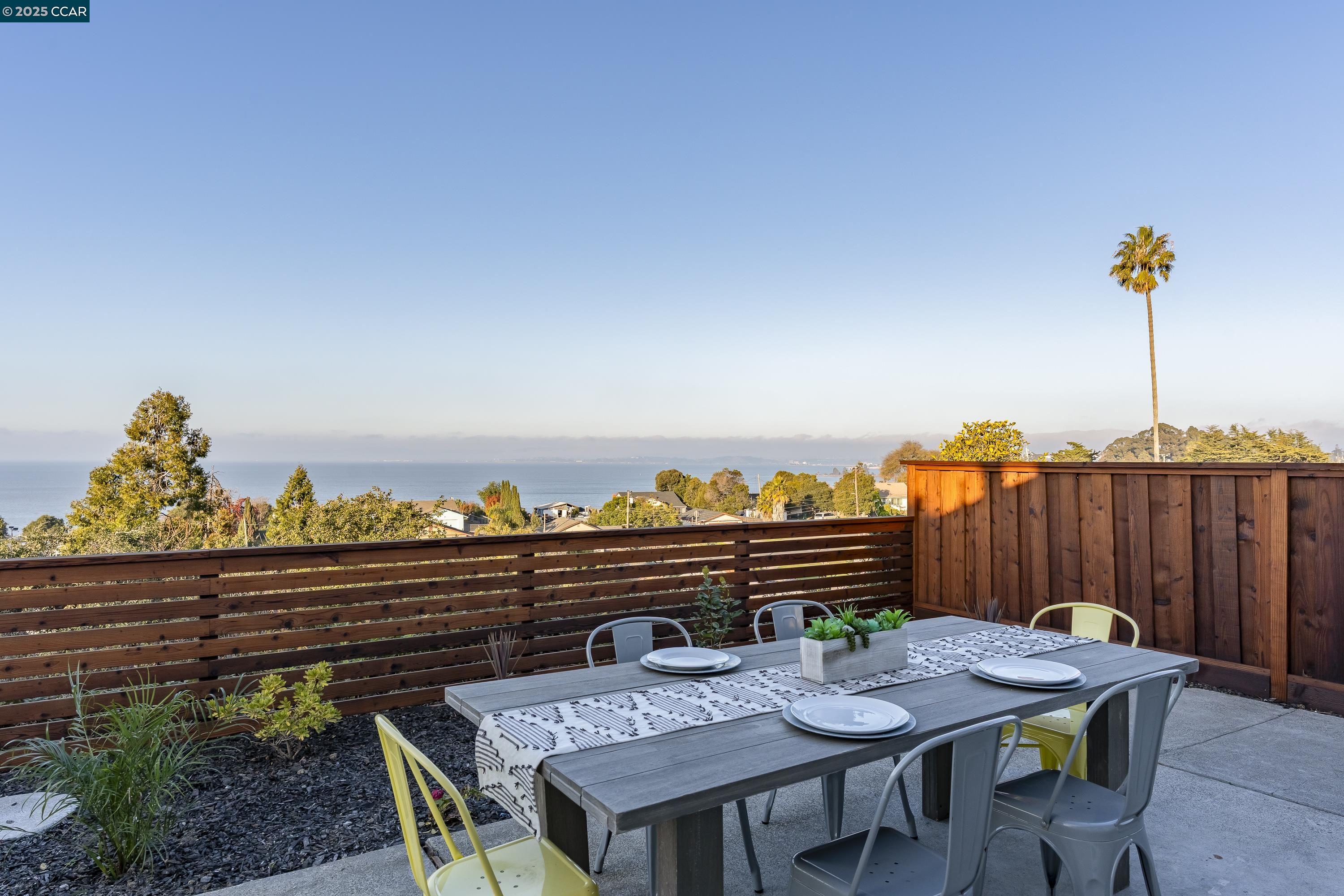 Detail Gallery Image 44 of 60 For 1264 Belfair Dr, Pinole,  CA 94564 - 3 Beds | 2 Baths